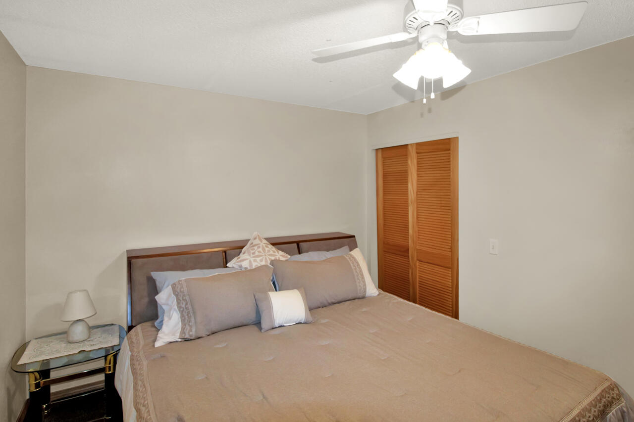 87 Hilltop Street Property Photo 34