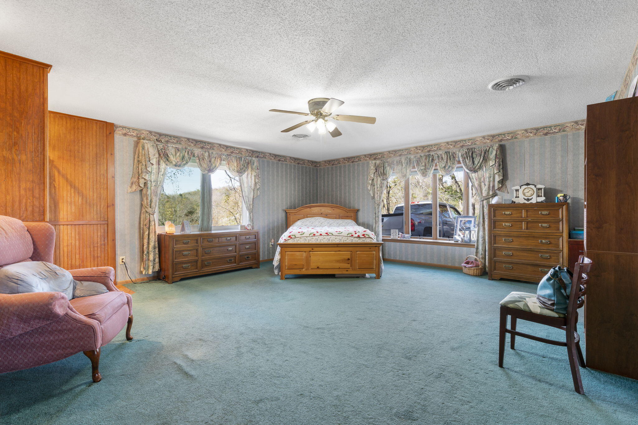 364 West Road Property Photo 16
