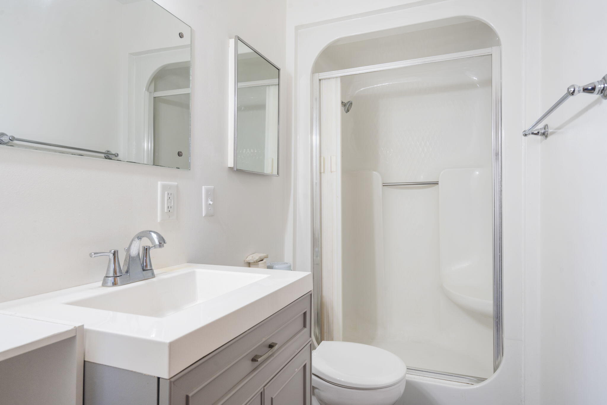 364 West Road Property Photo 25