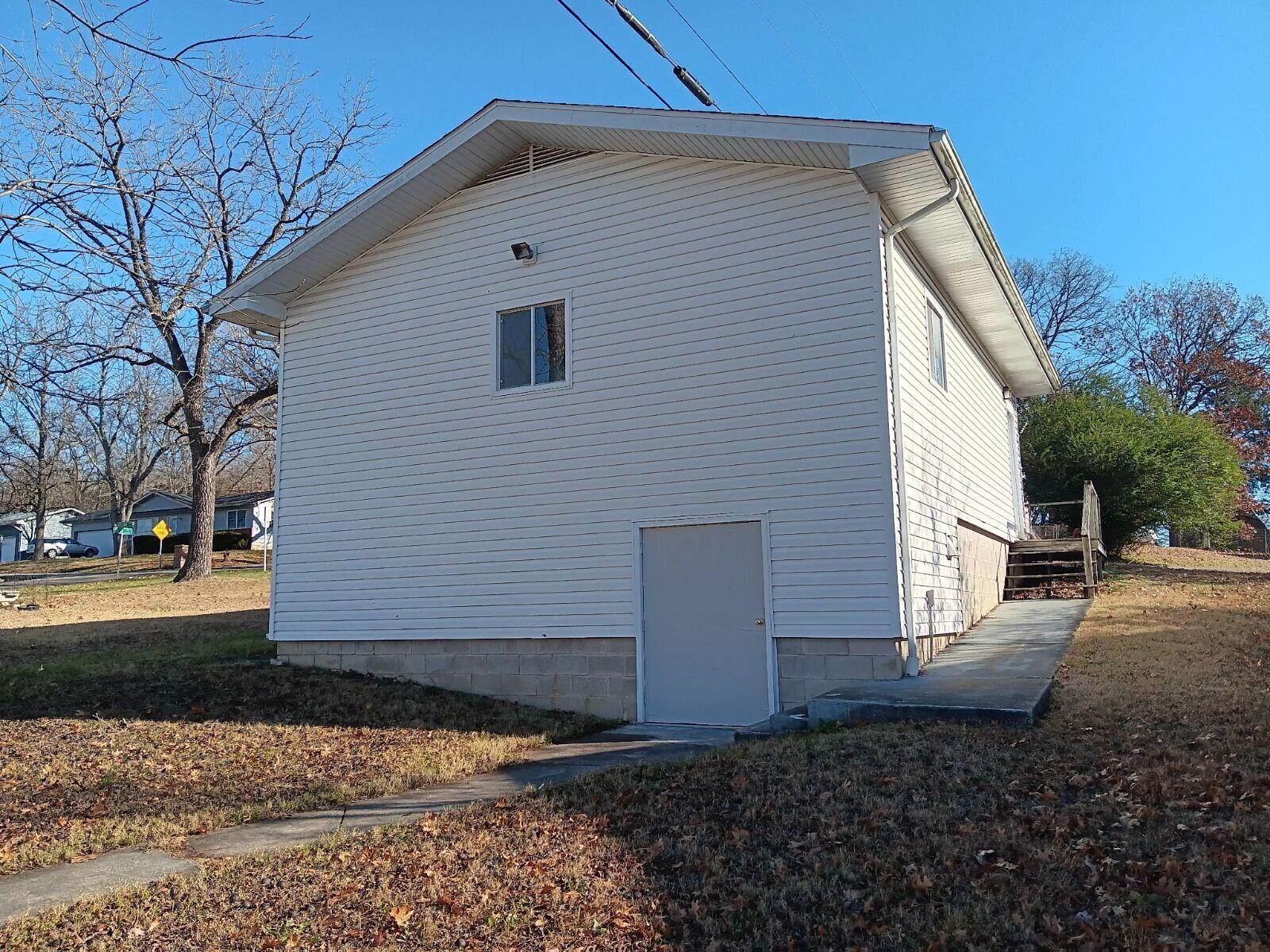 364 West Road Property Photo 27