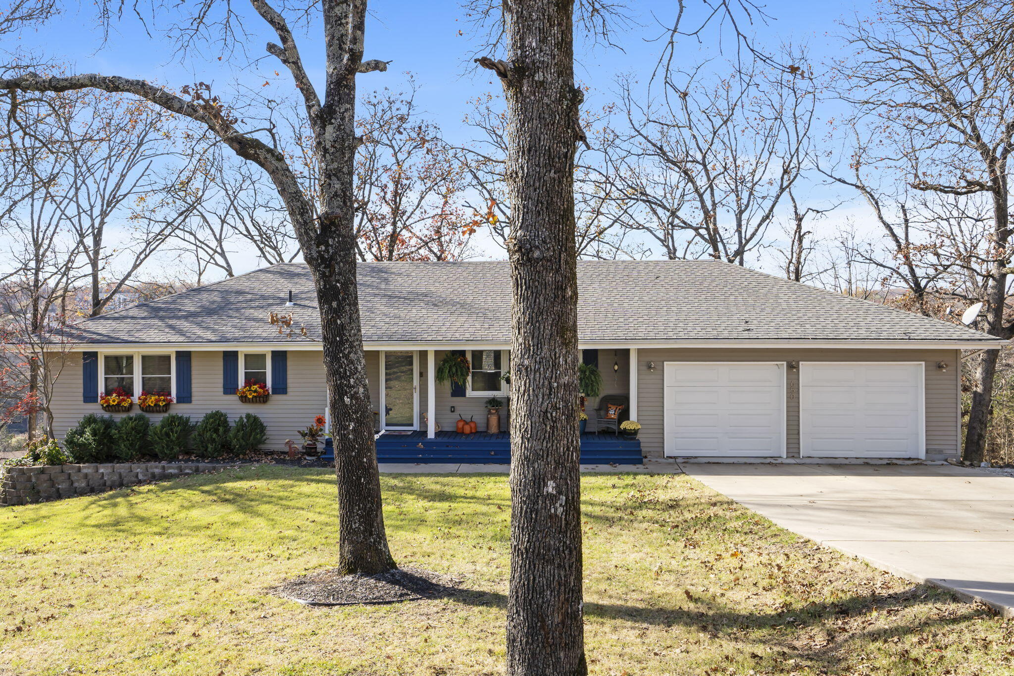 650 Caudill Way Property Photo 4