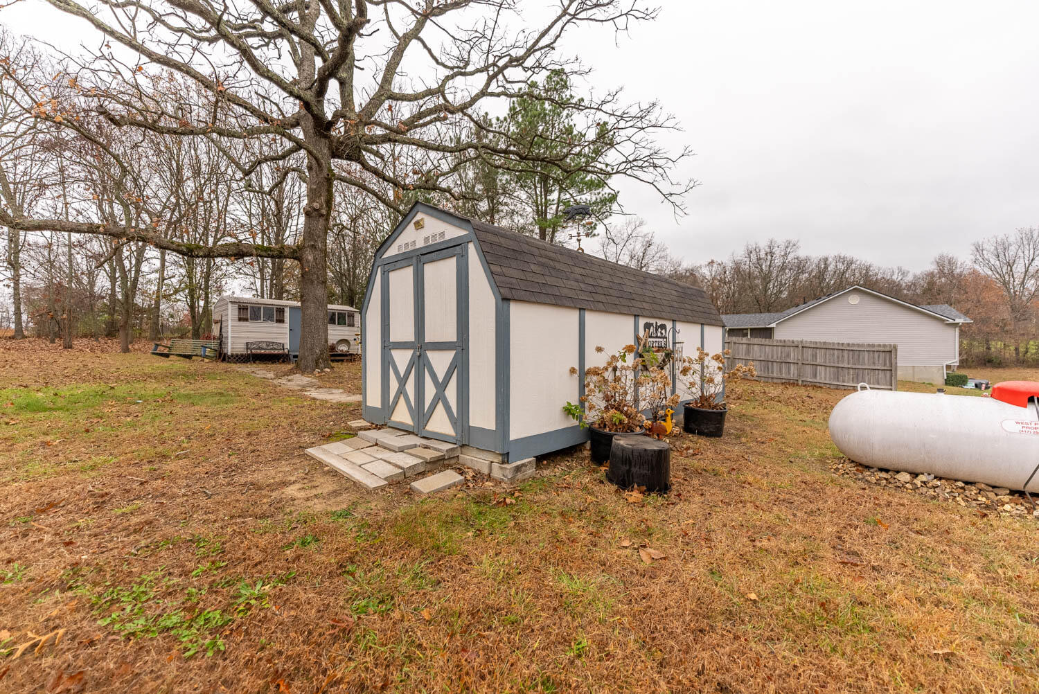 8558 County Road 8030 Property Photo 6