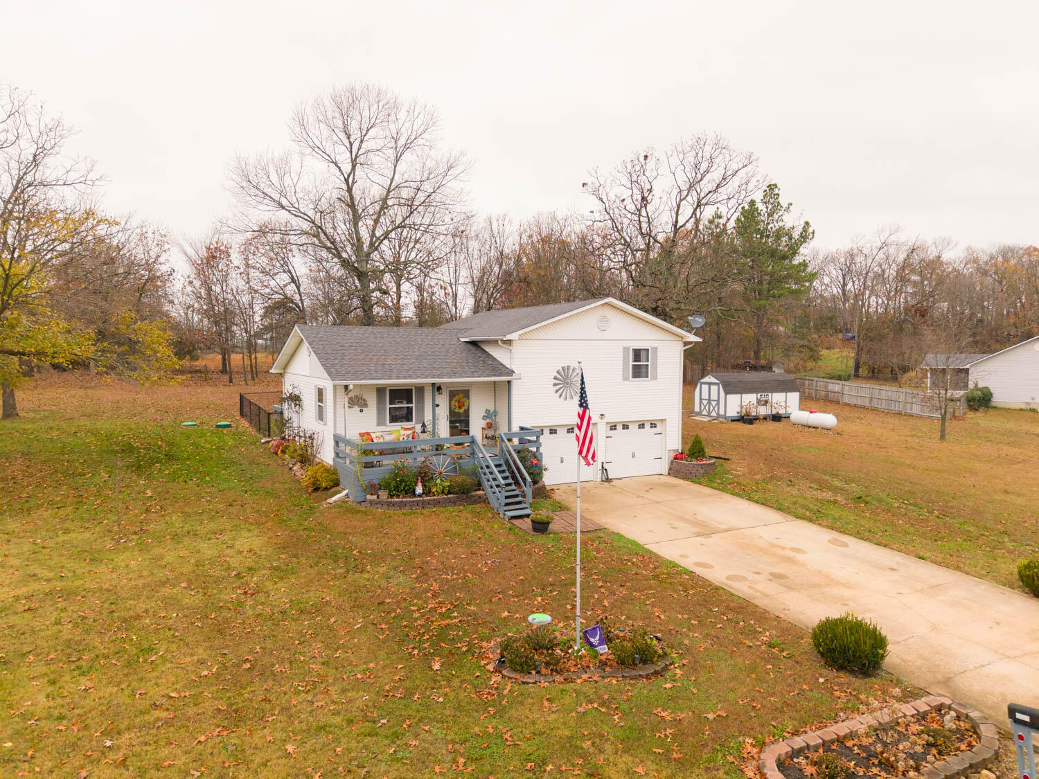 8558 County Road 8030 Property Photo 37