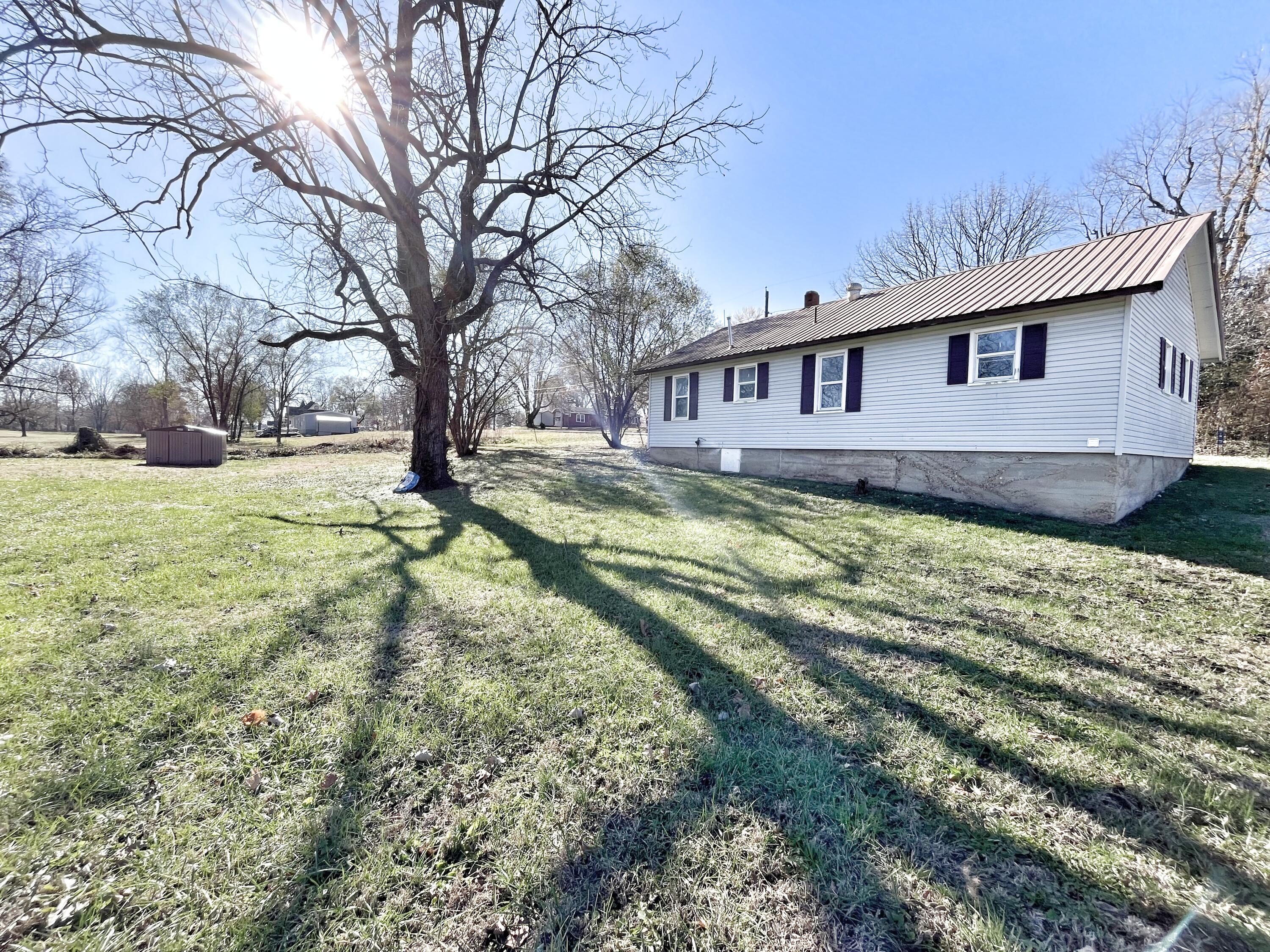 310 North Hickory Street Property Photo 5