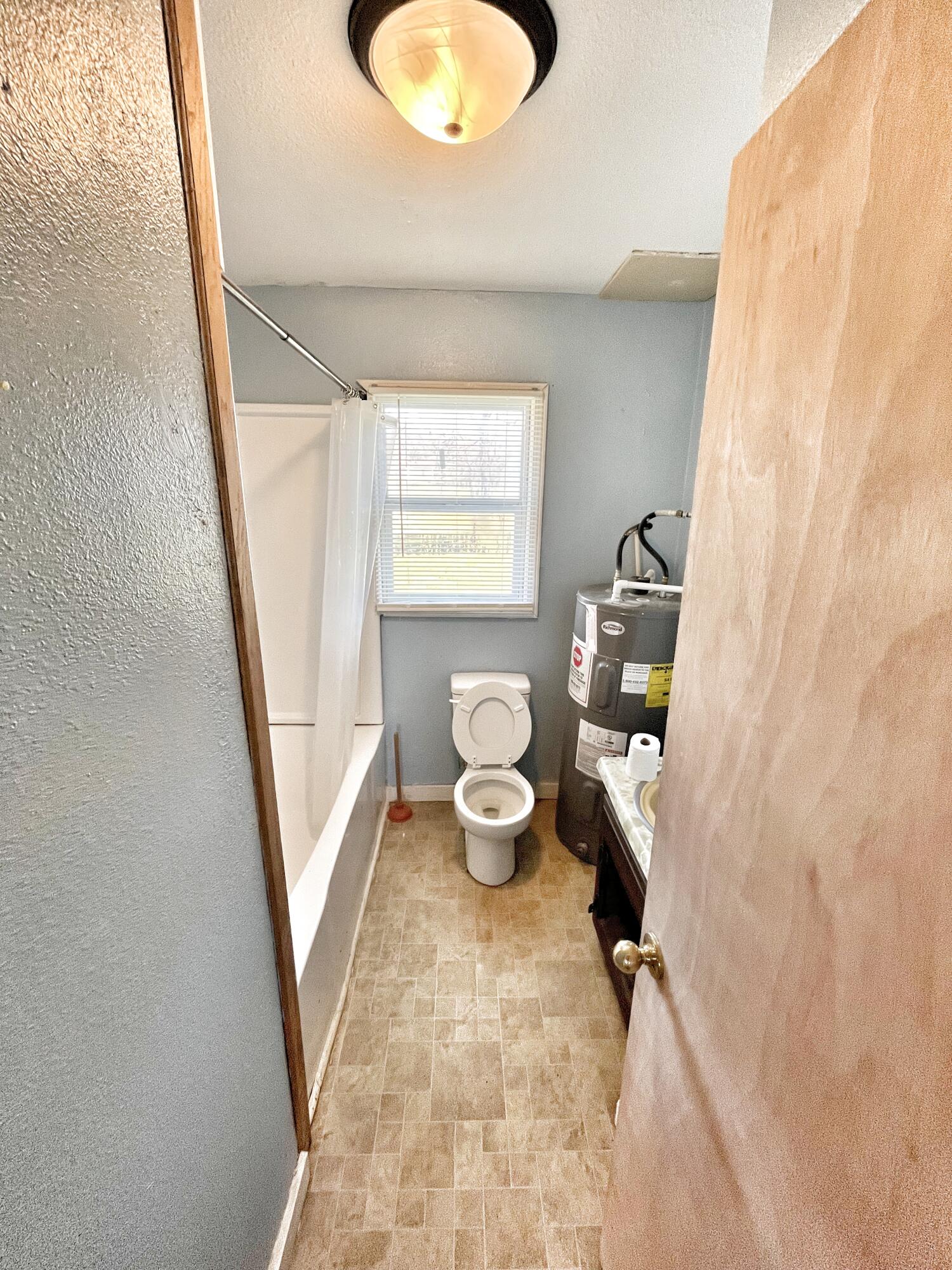 310 North Hickory Street Property Photo 18
