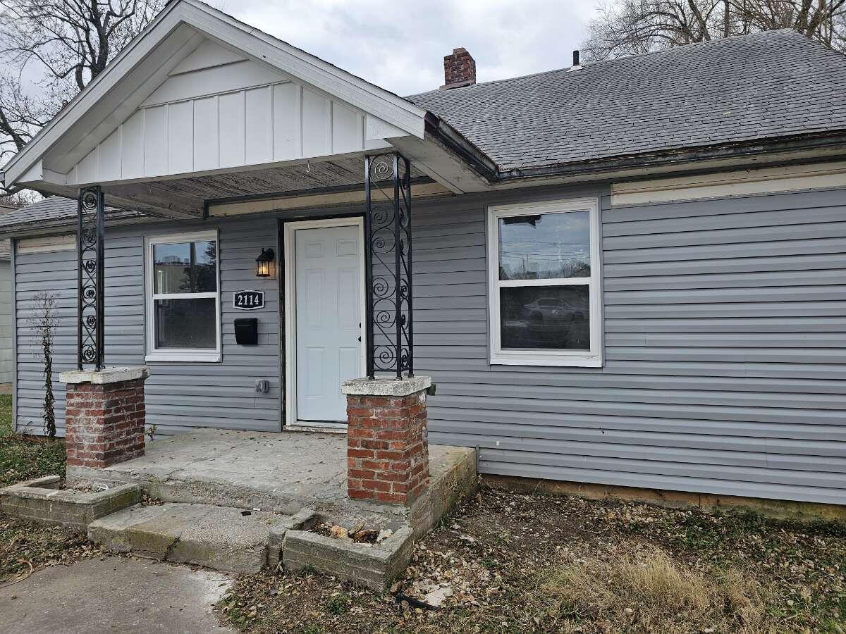 2114 East Cairo Street Property Photo 2