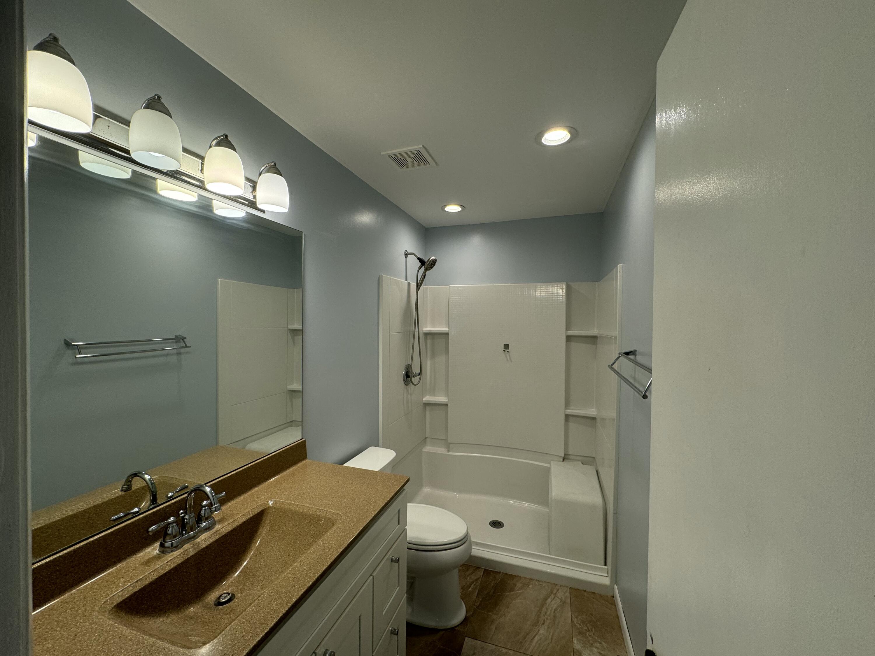 2456 North Clayton Avenue Property Photo 8