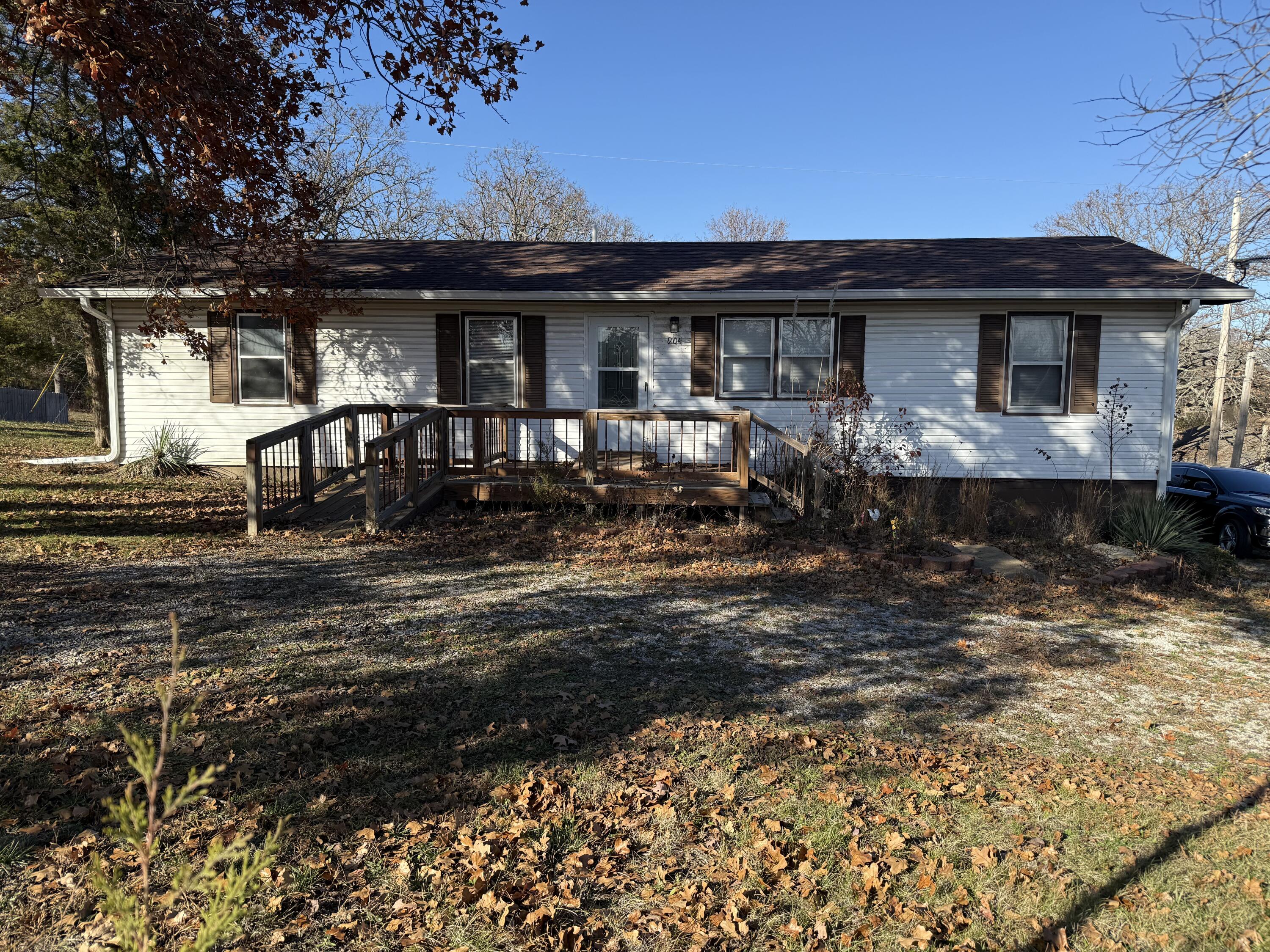 22269 Us Highway 54 Property Photo