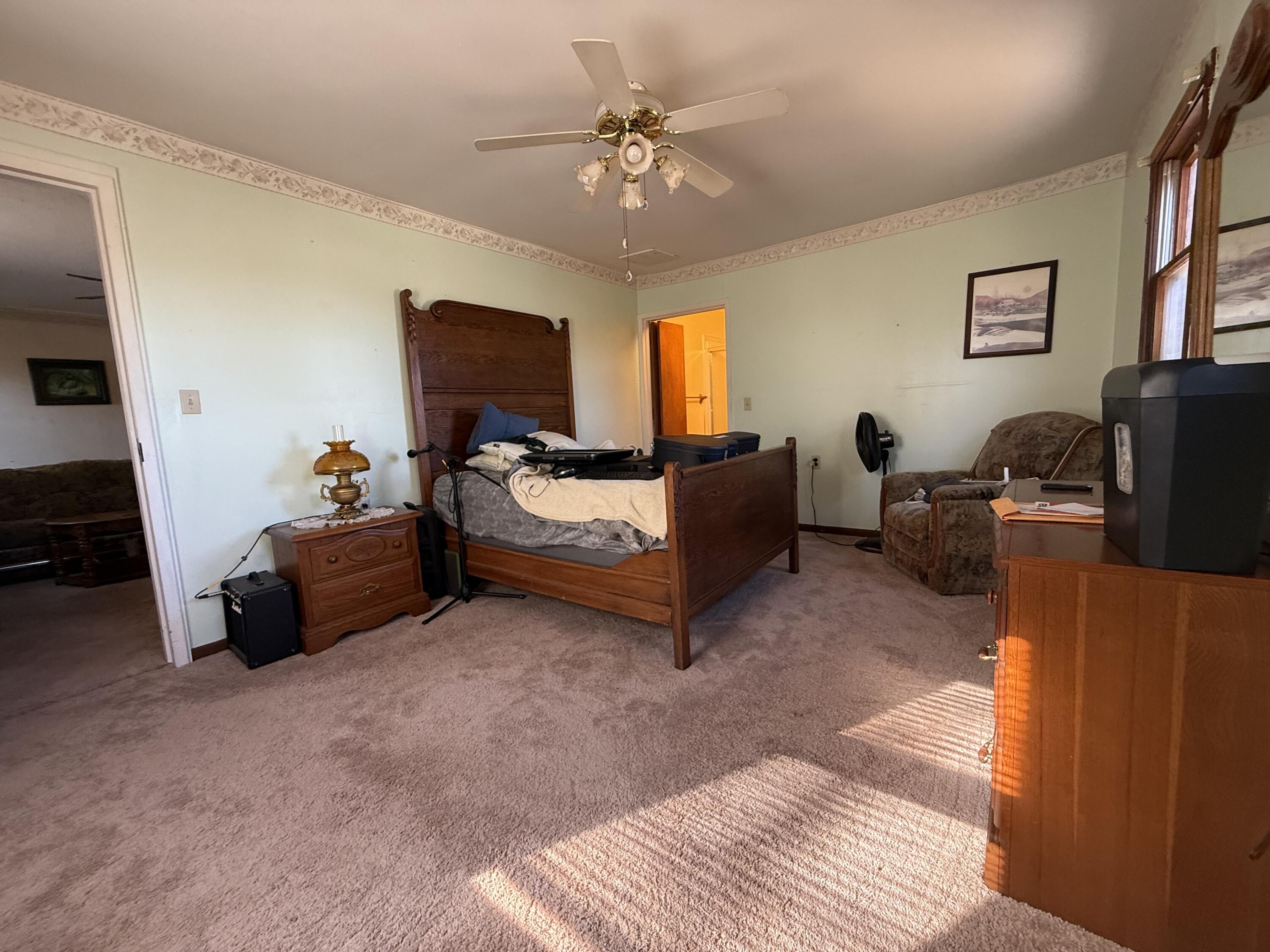 22269 Us Highway 54 Property Photo 8