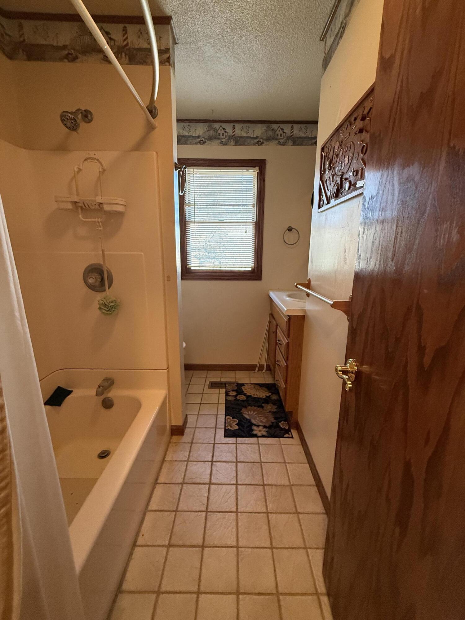 22269 Us Highway 54 Property Photo 17