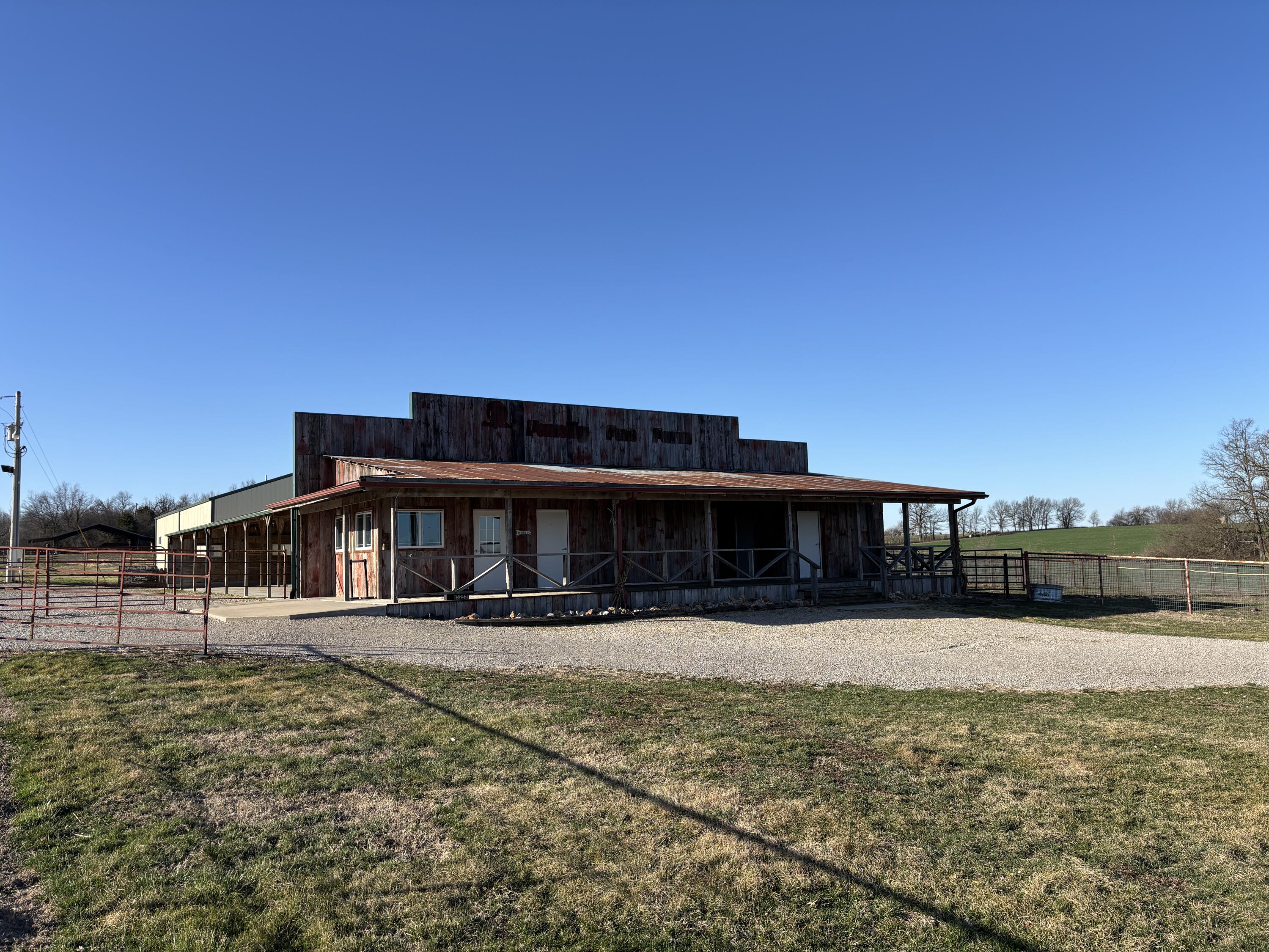 15144 Highway 97 Property Photo 1