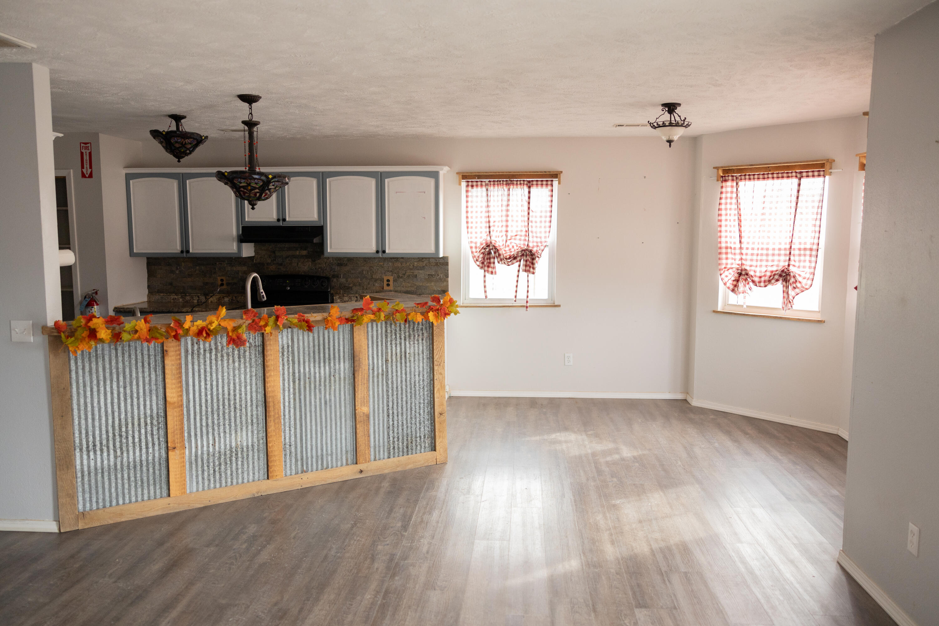 15144 Highway 97 Property Photo 8