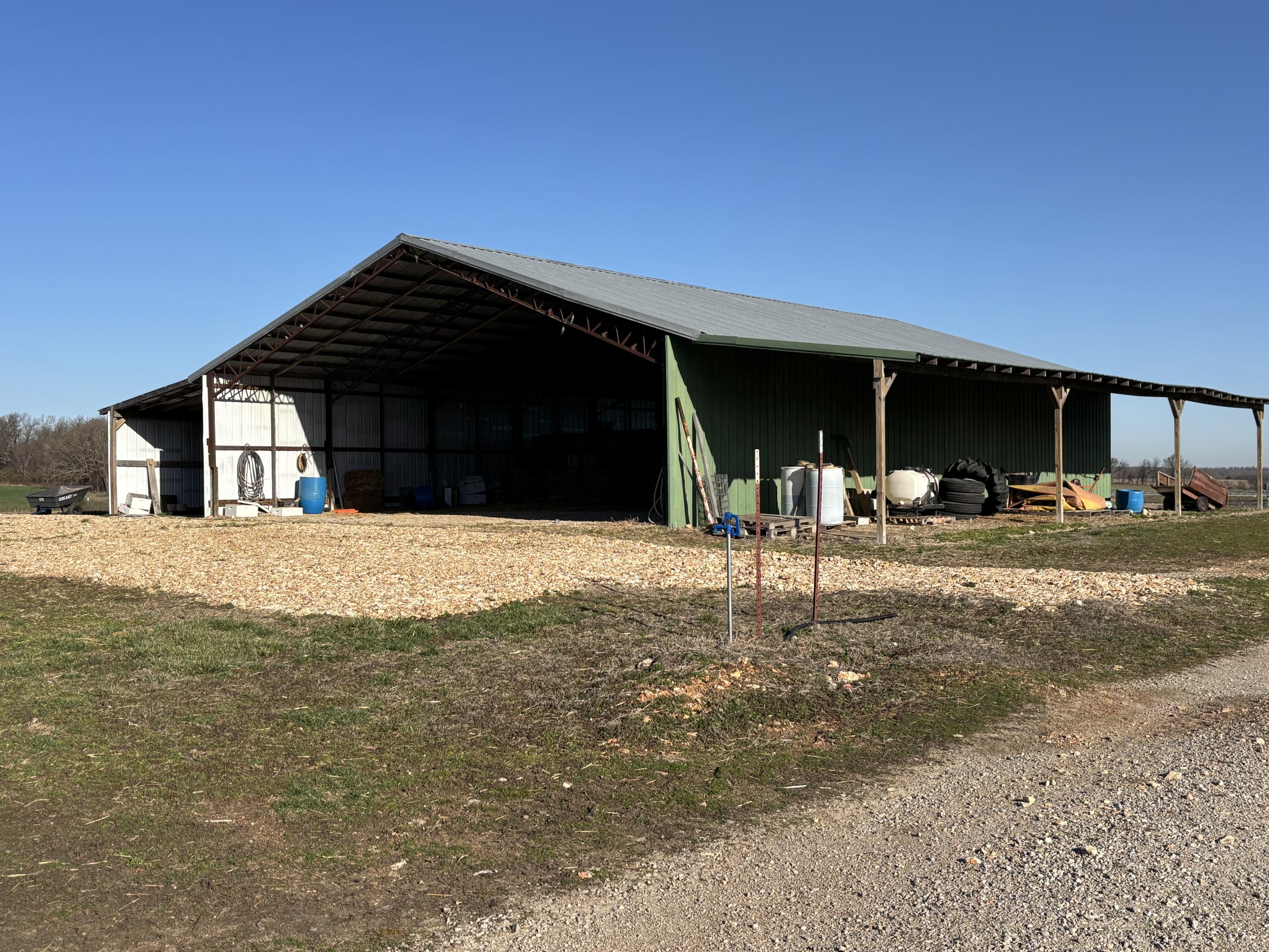 15144 Highway 97 Property Photo 30