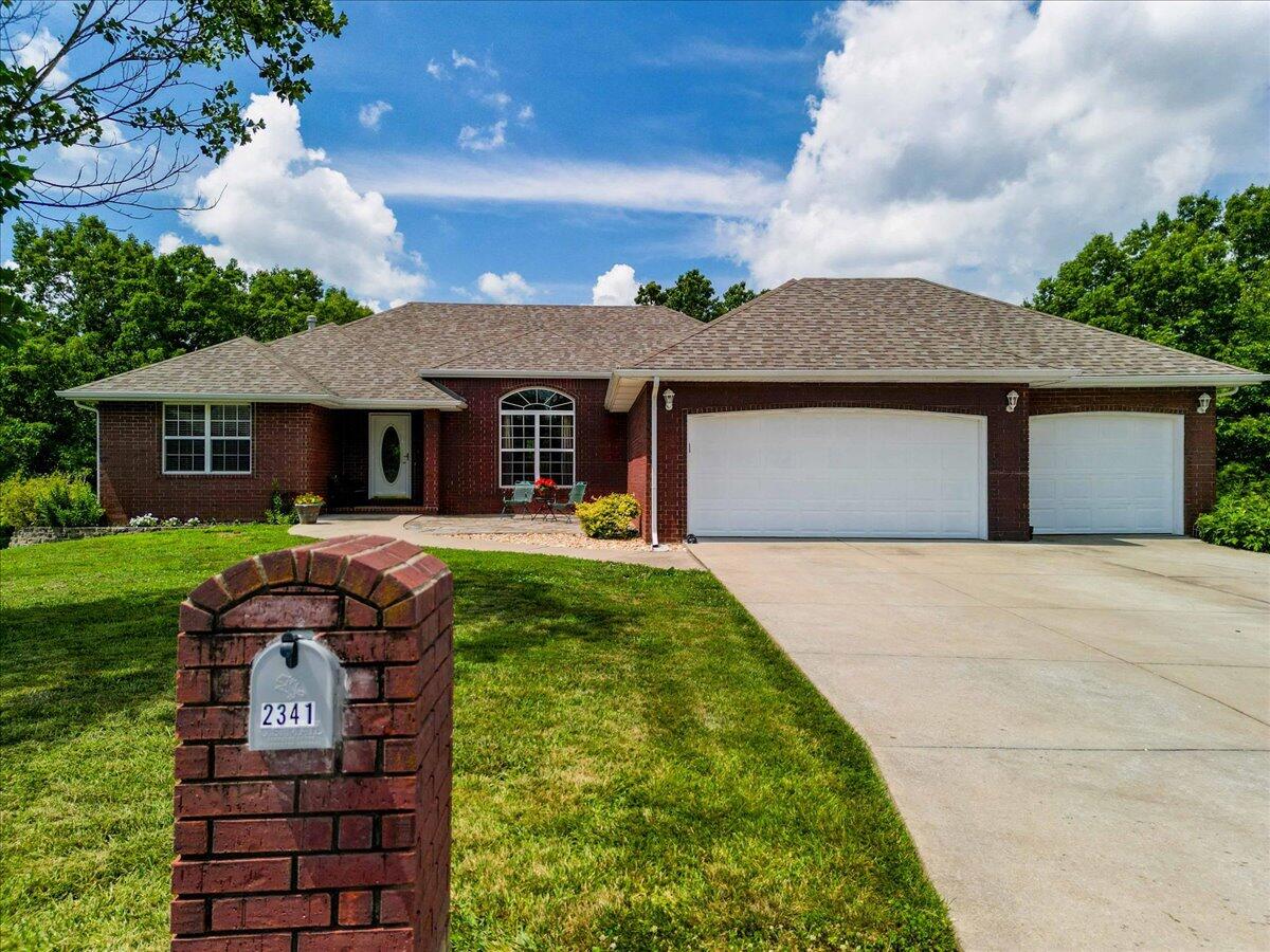 2341 Melton Drive Property Photo 6