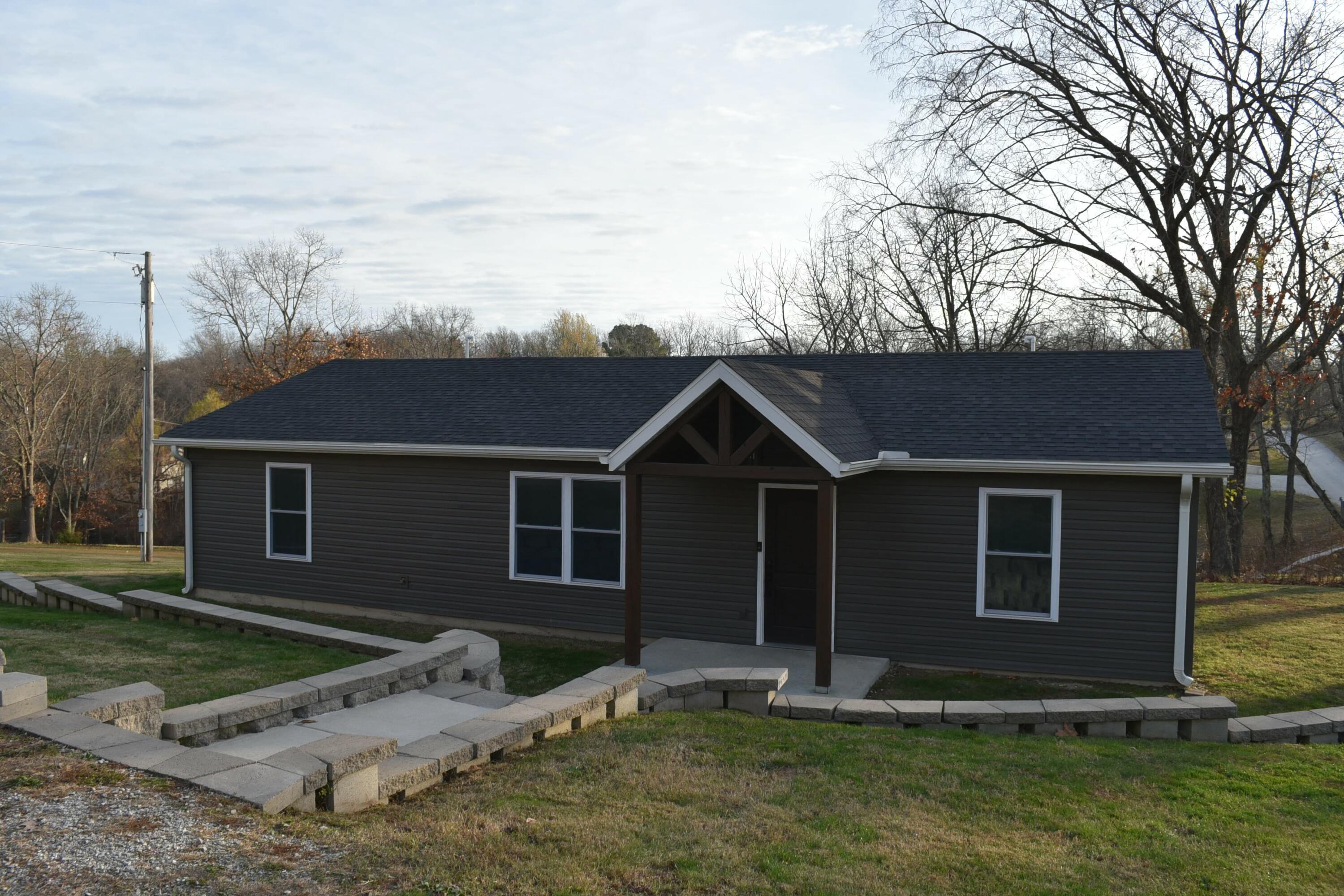200 Summit Street Property Photo 1