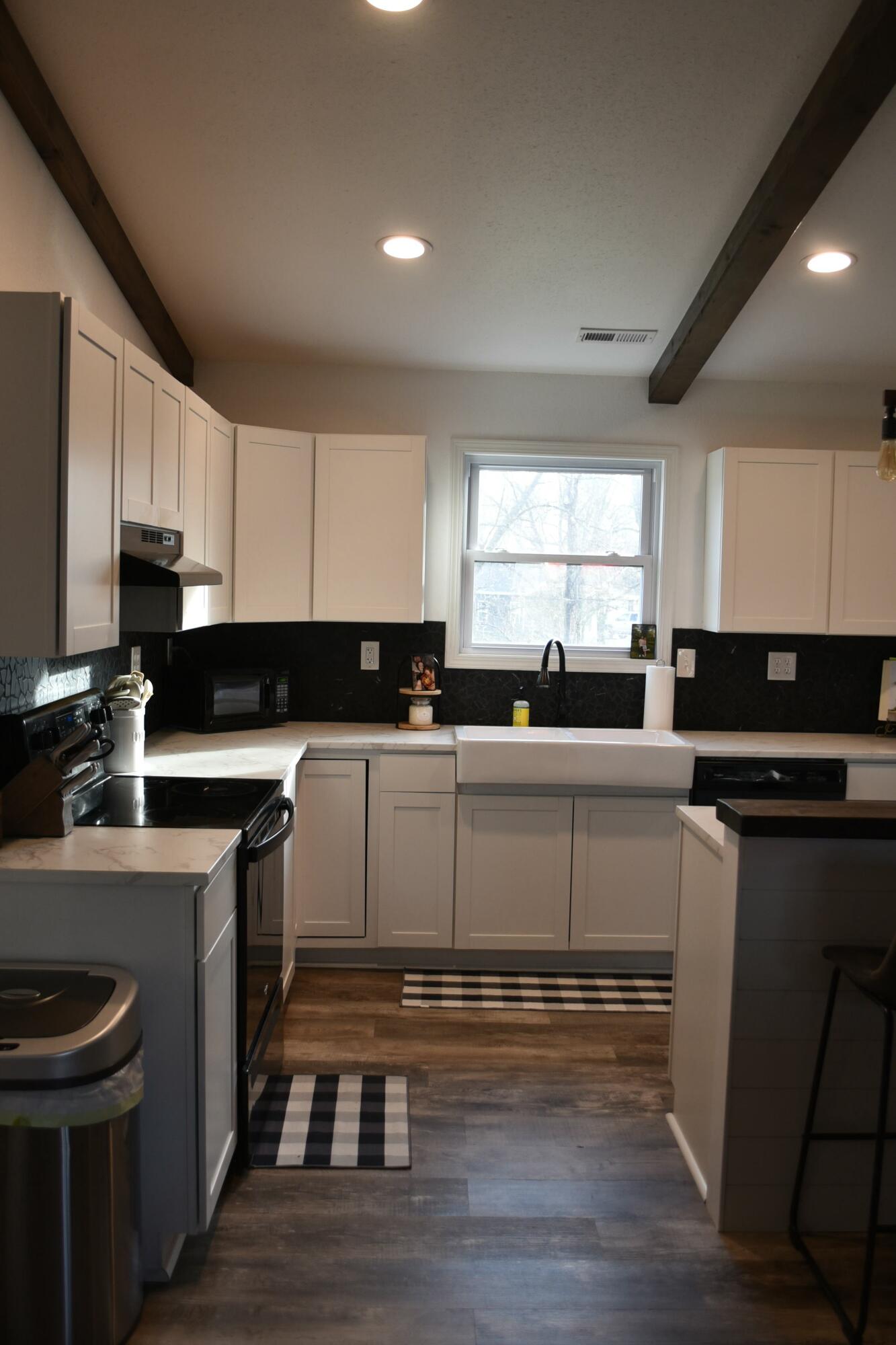 200 Summit Street Property Photo 24