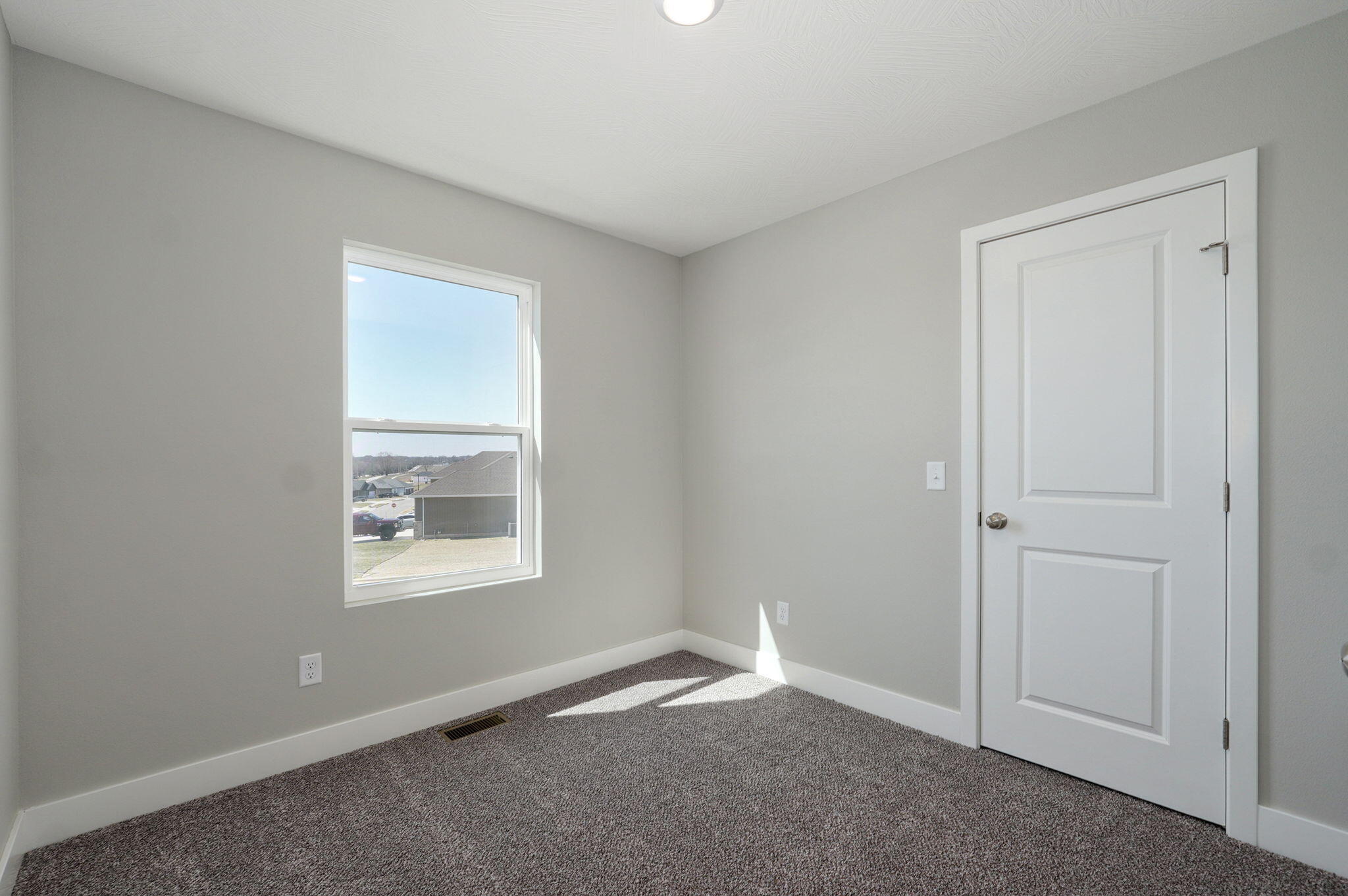 1741 East Macon Street Property Photo 20