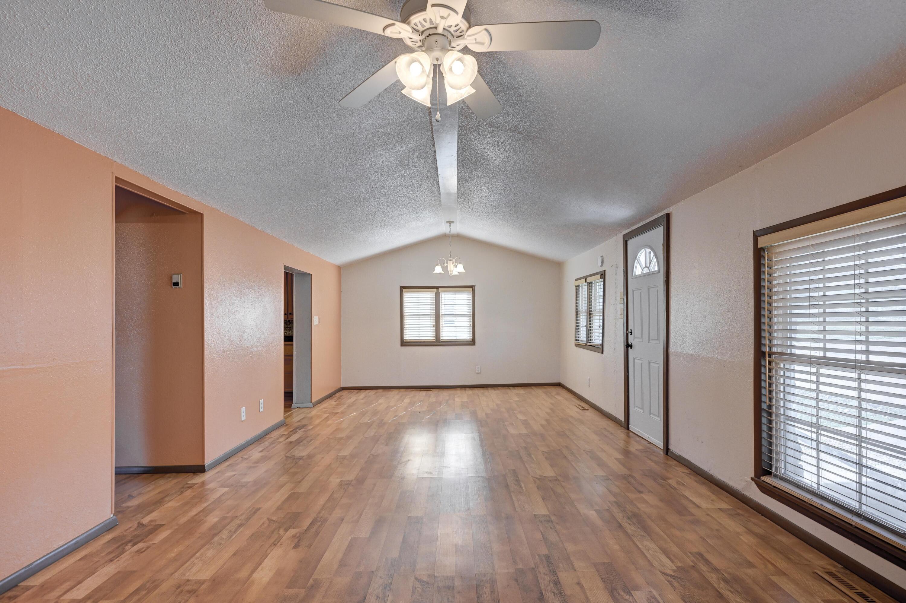 4319 South Duquesne Road Property Photo 6
