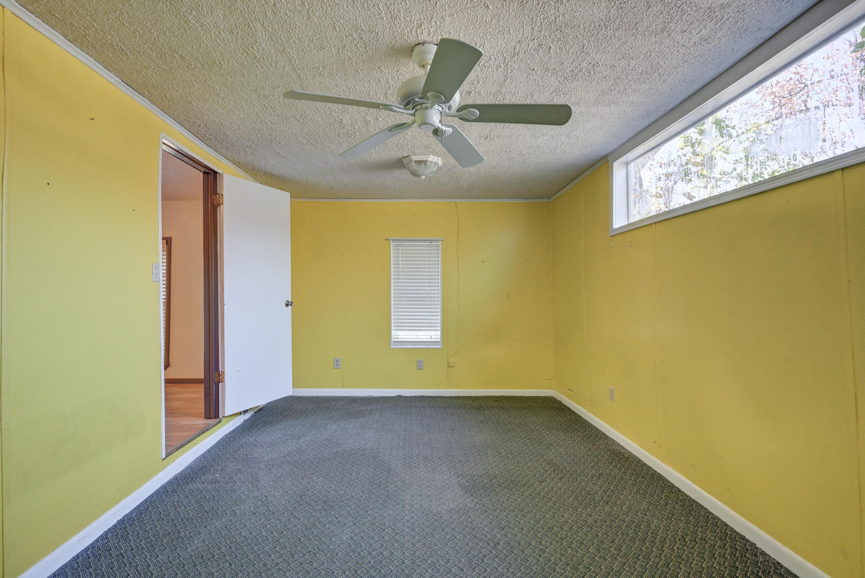 4319 South Duquesne Road Property Photo 7