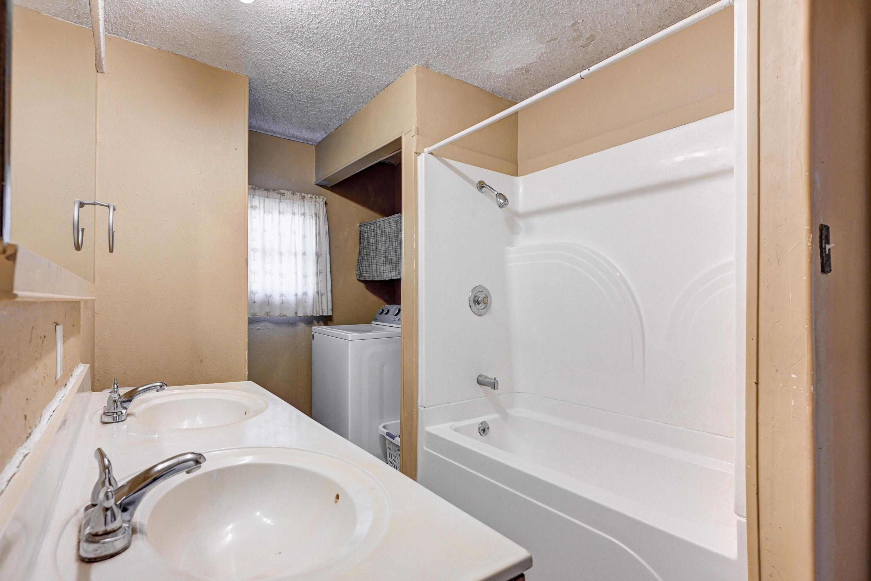 4319 South Duquesne Road Property Photo 26