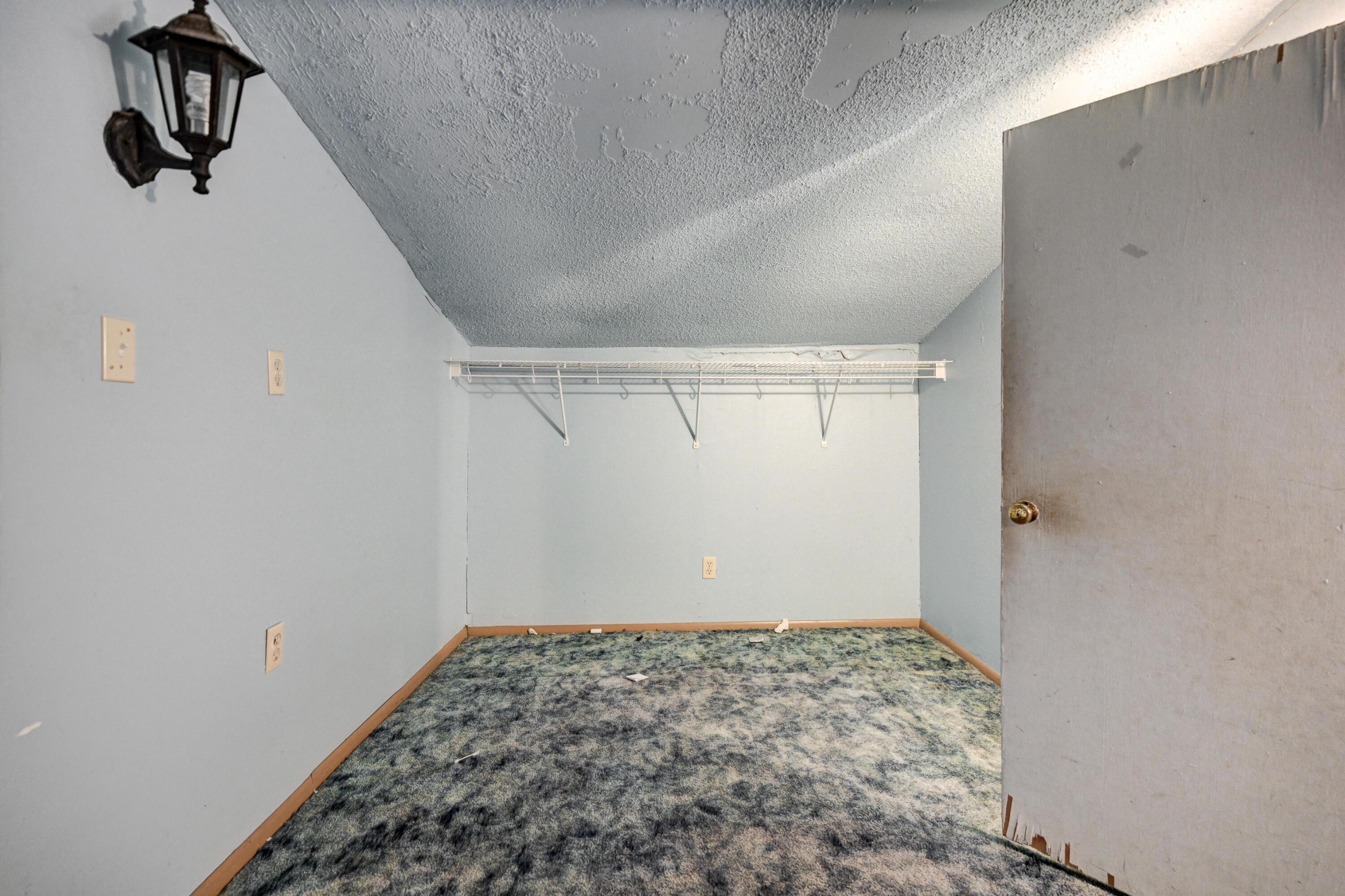 4319 South Duquesne Road Property Photo 31