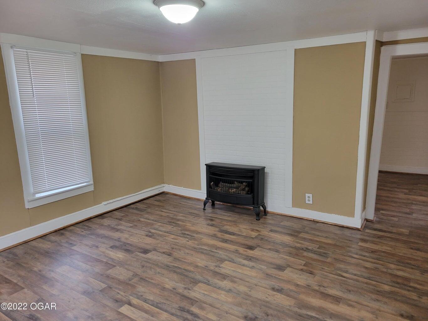 1629 West 3rd Street Property Photo 2