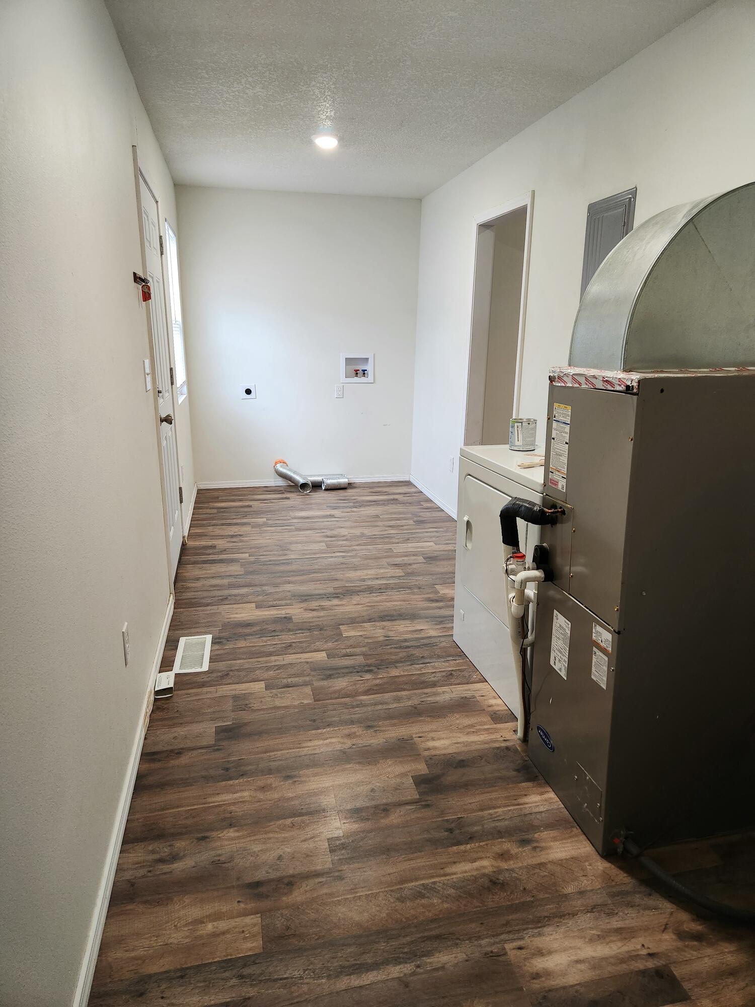 607 North Pearl Avenue Property Photo 9