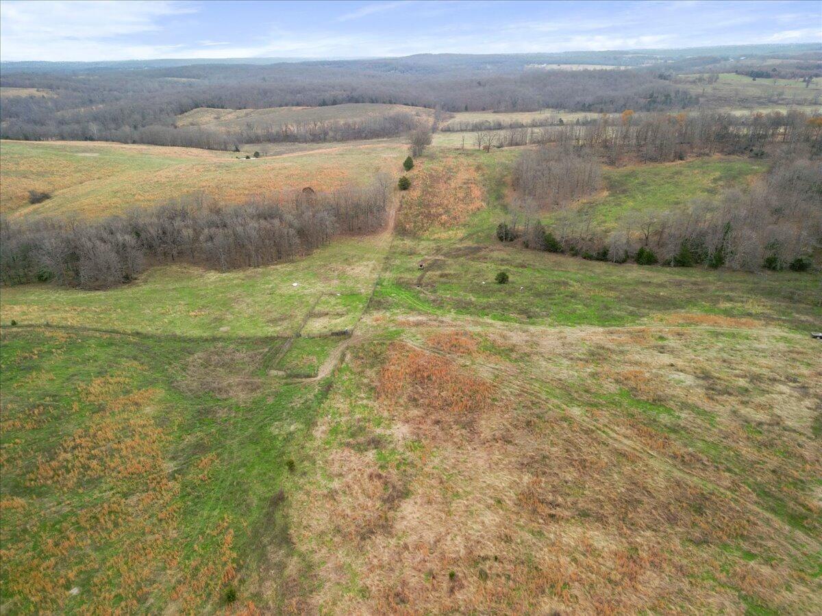 000 County Road 7040 Property Photo 24