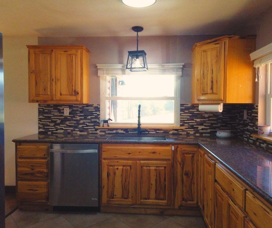 1901 Harlow Road Property Photo 12