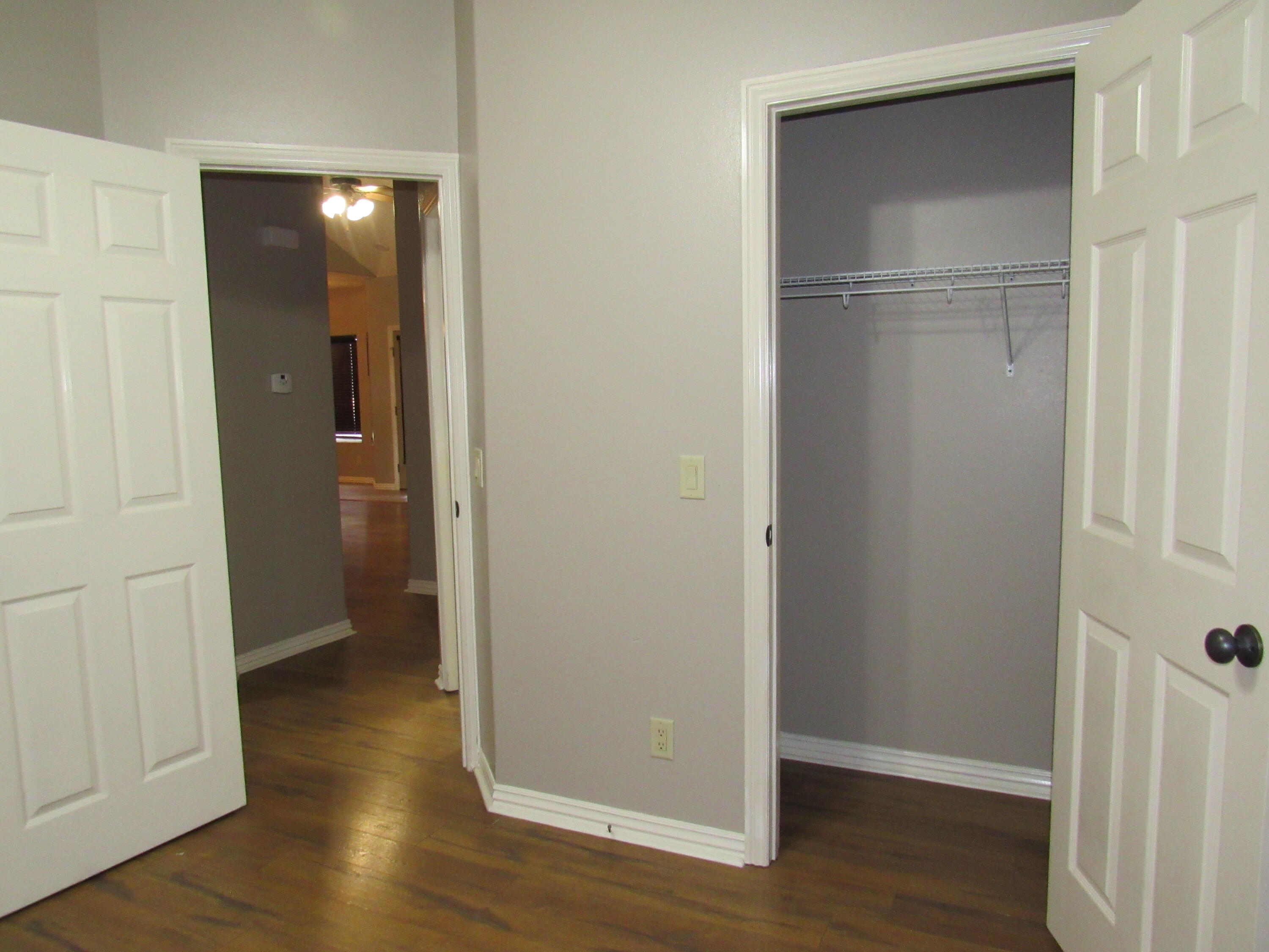1023 West Ridgecrest Avenue Property Photo 20