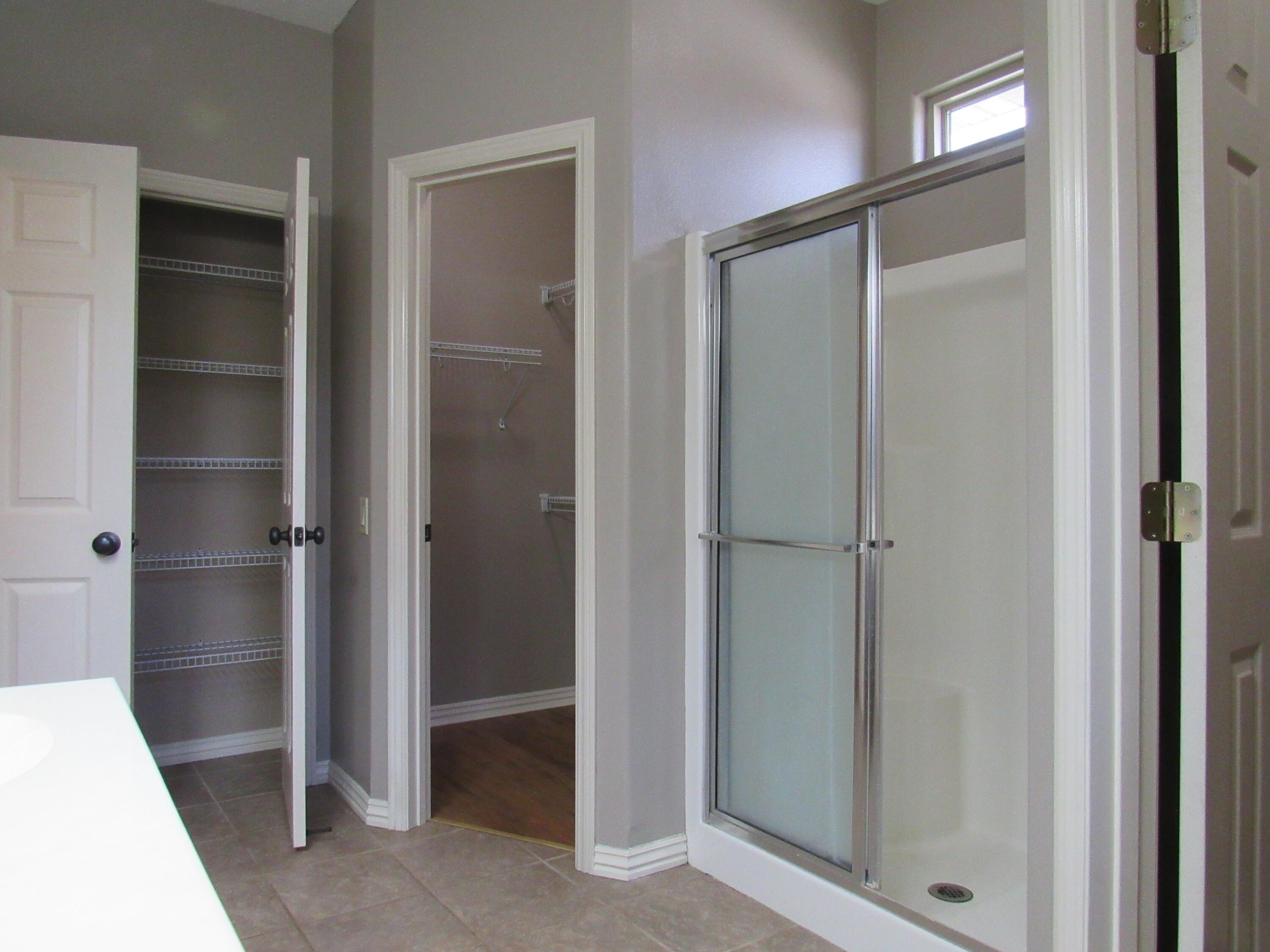 1023 West Ridgecrest Avenue Property Photo 28