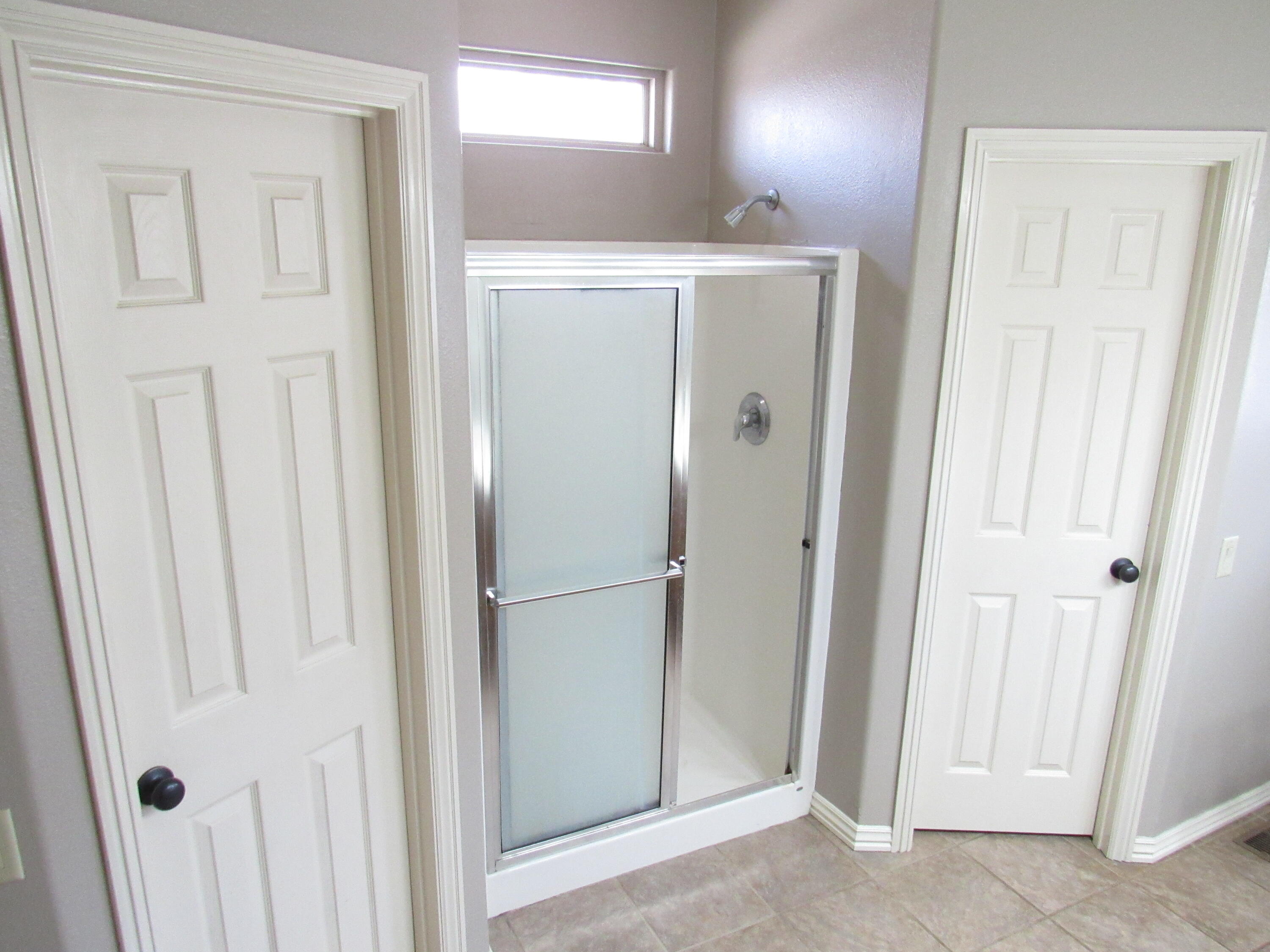 1023 West Ridgecrest Avenue Property Photo 30