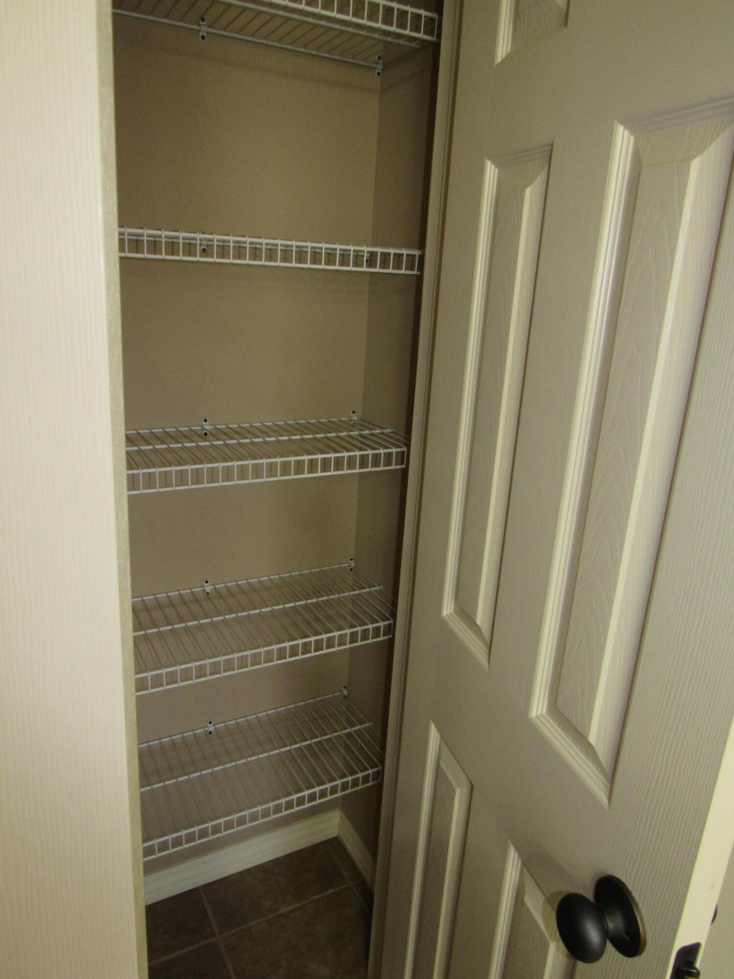 1023 West Ridgecrest Avenue Property Photo 31