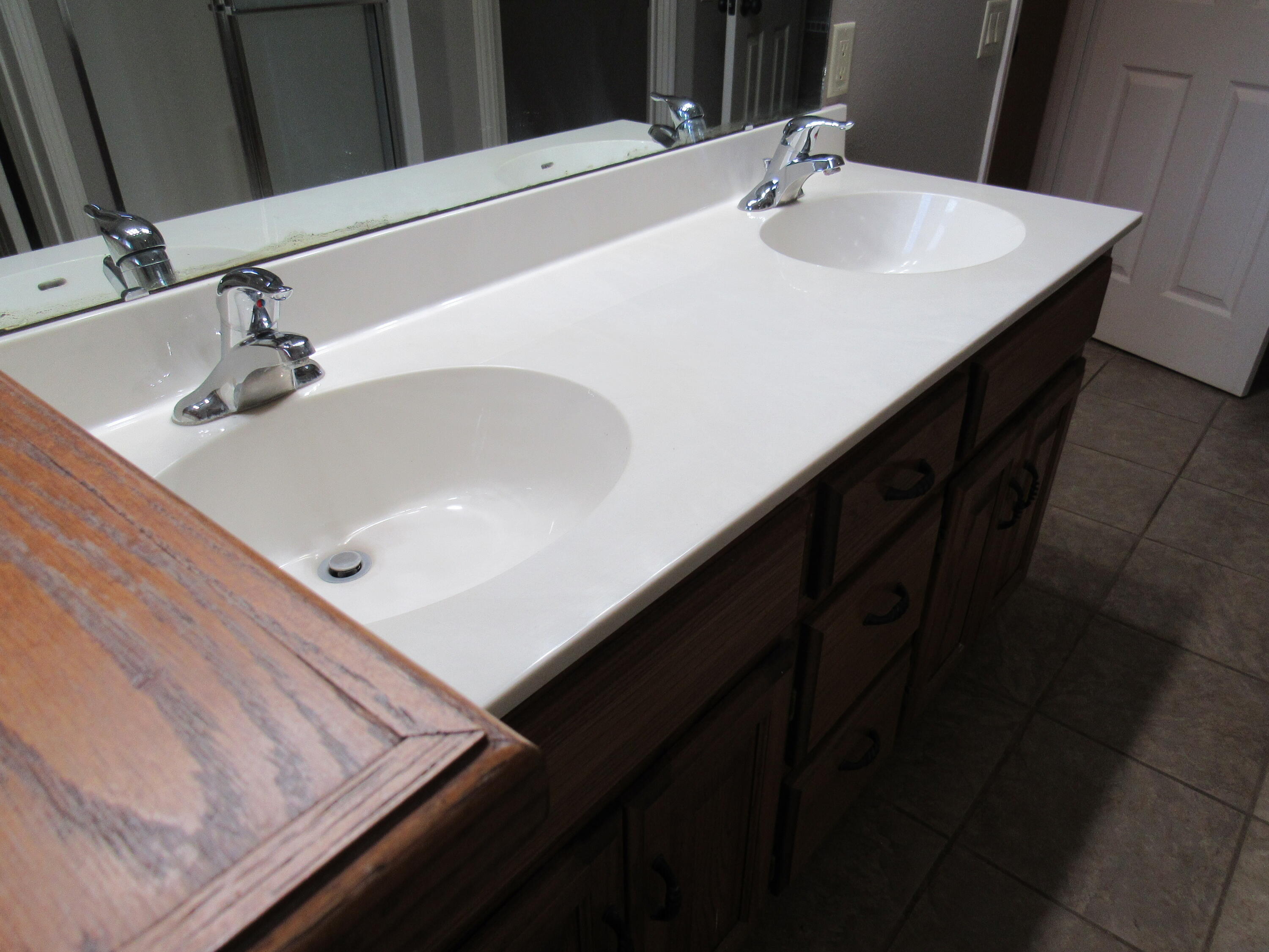 1023 West Ridgecrest Avenue Property Photo 34