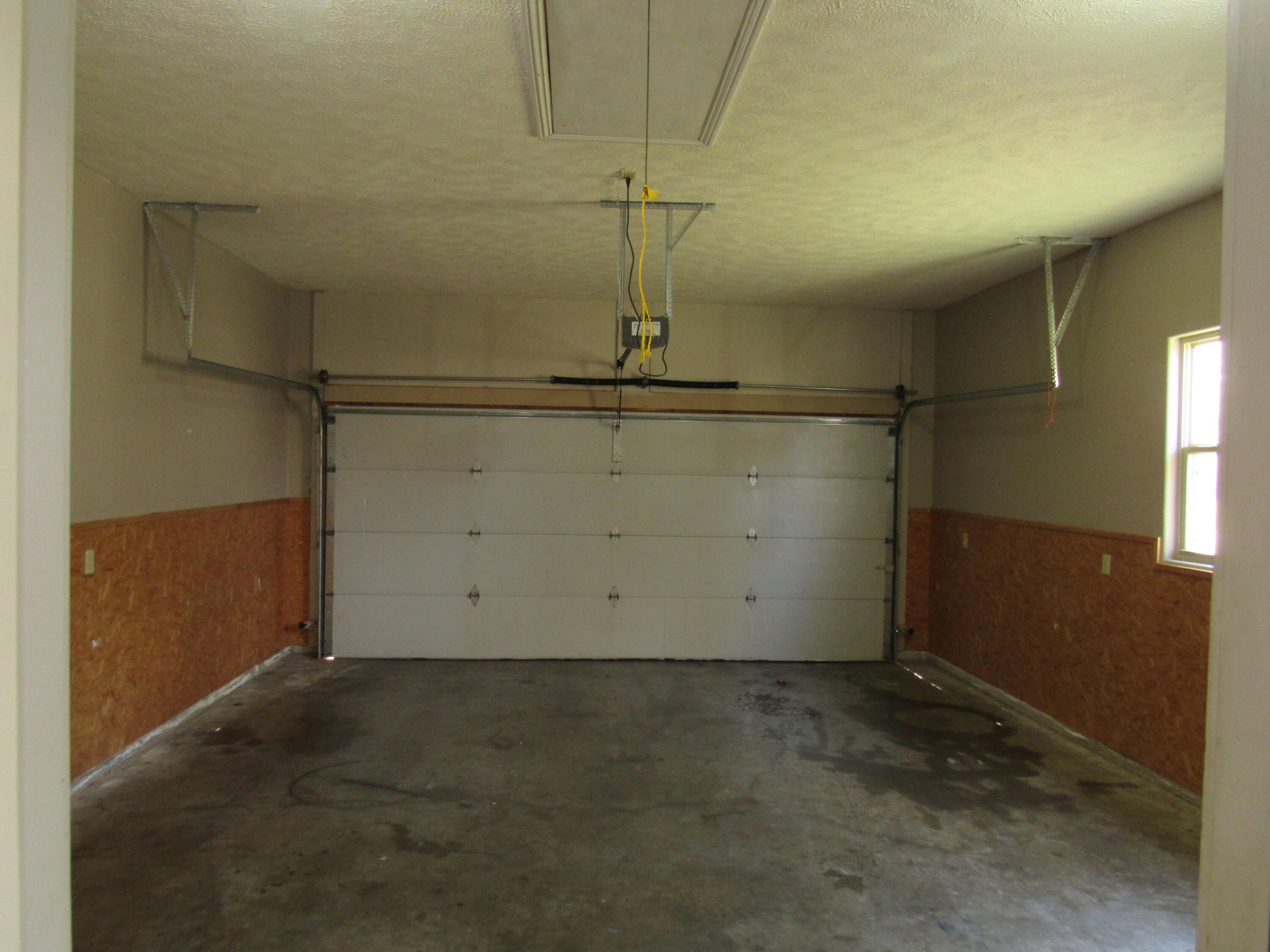 1023 West Ridgecrest Avenue Property Photo 35