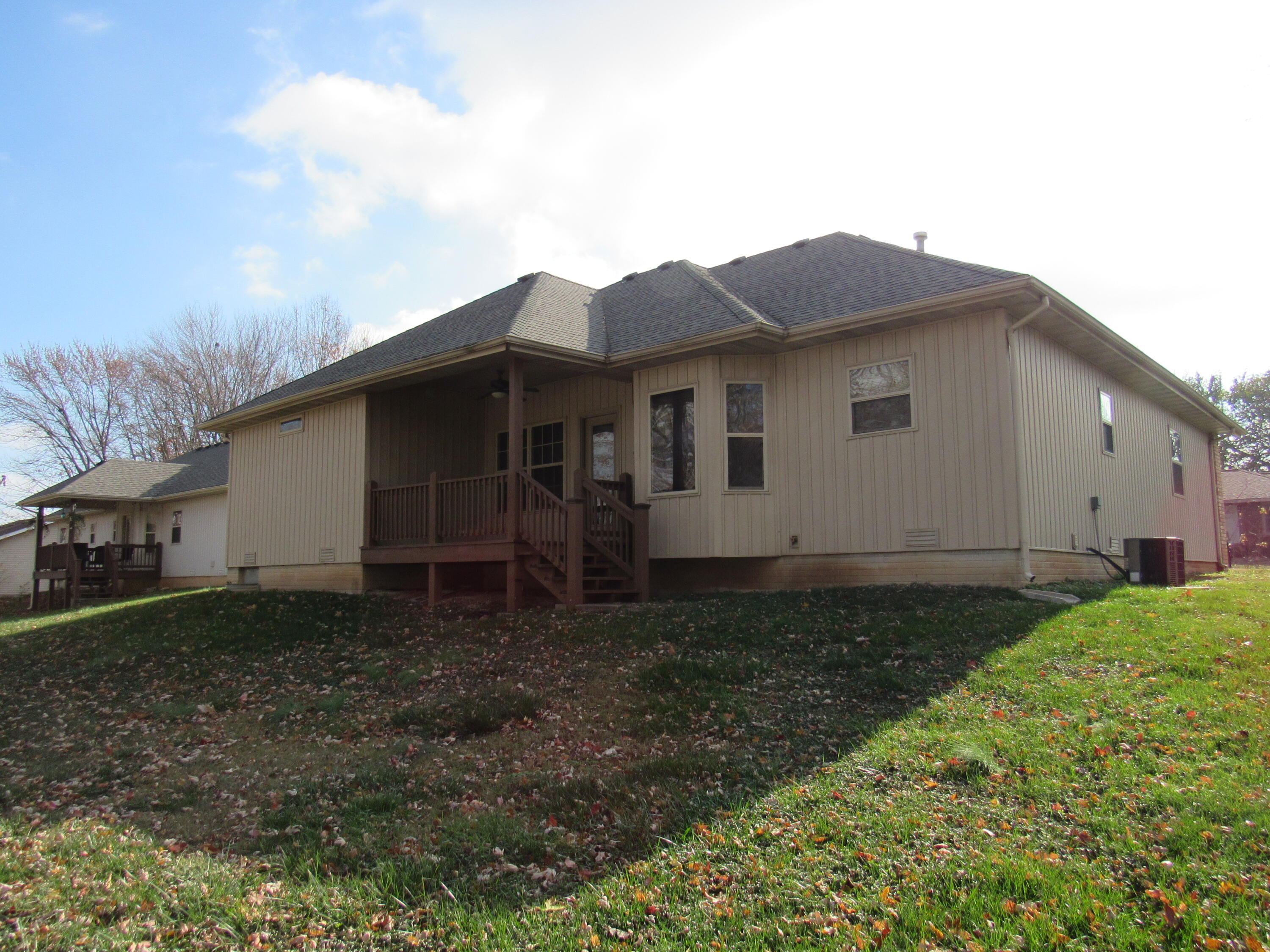 1023 West Ridgecrest Avenue Property Photo 36