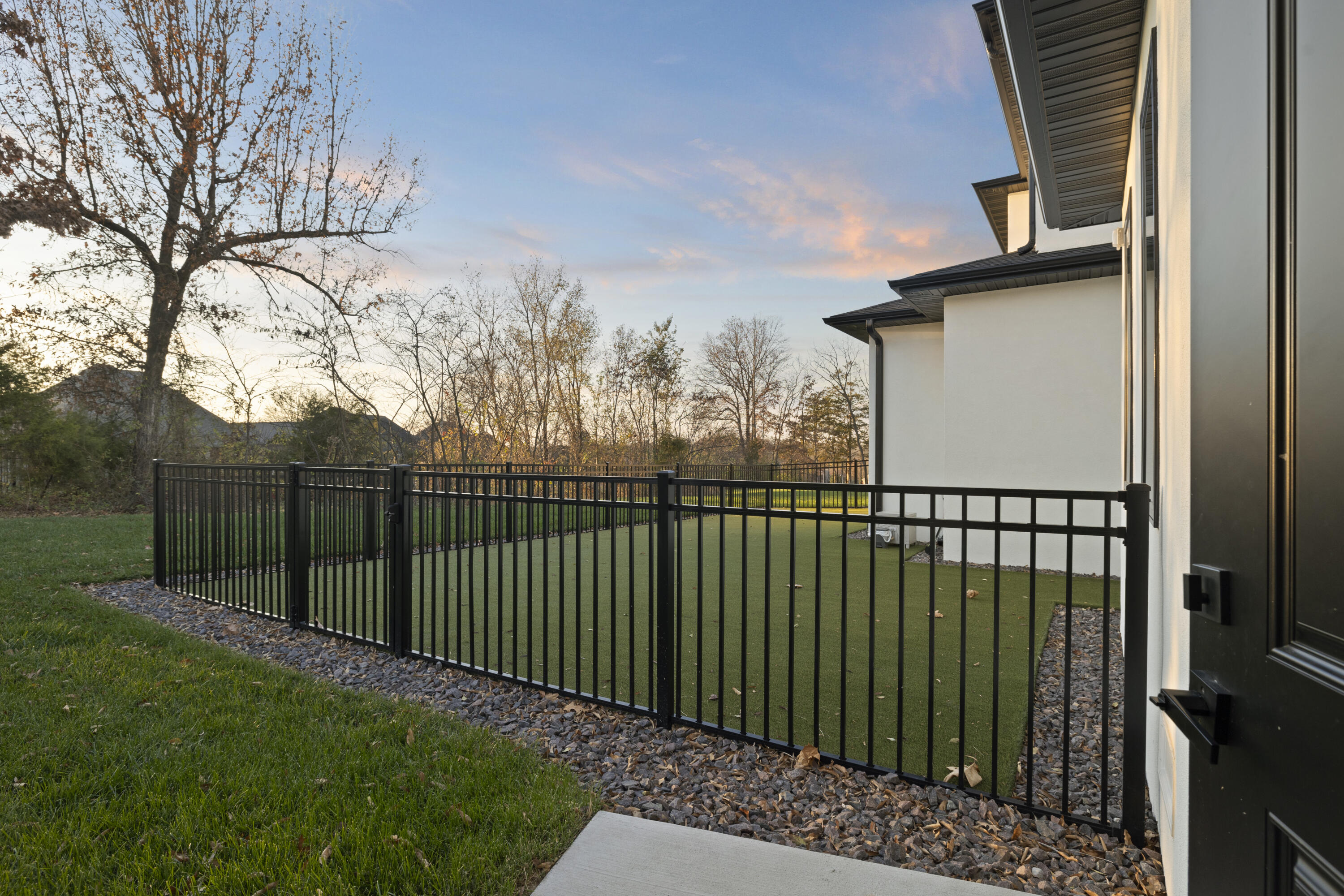 860 East Bantry Court Property Photo 70