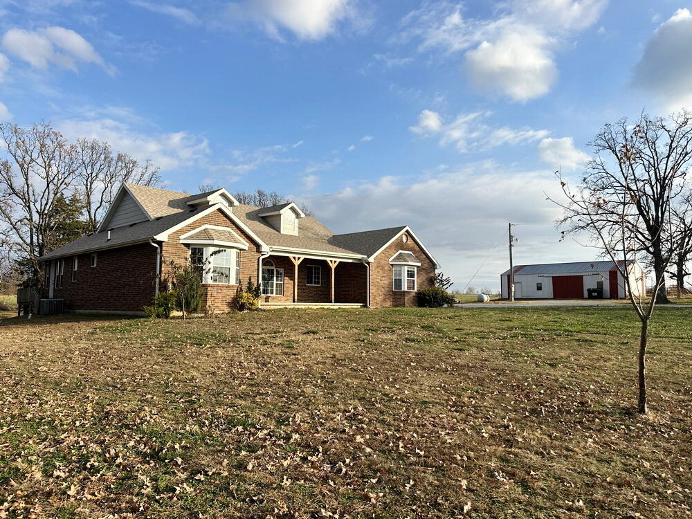 4675 South 101 Road Property Photo 2