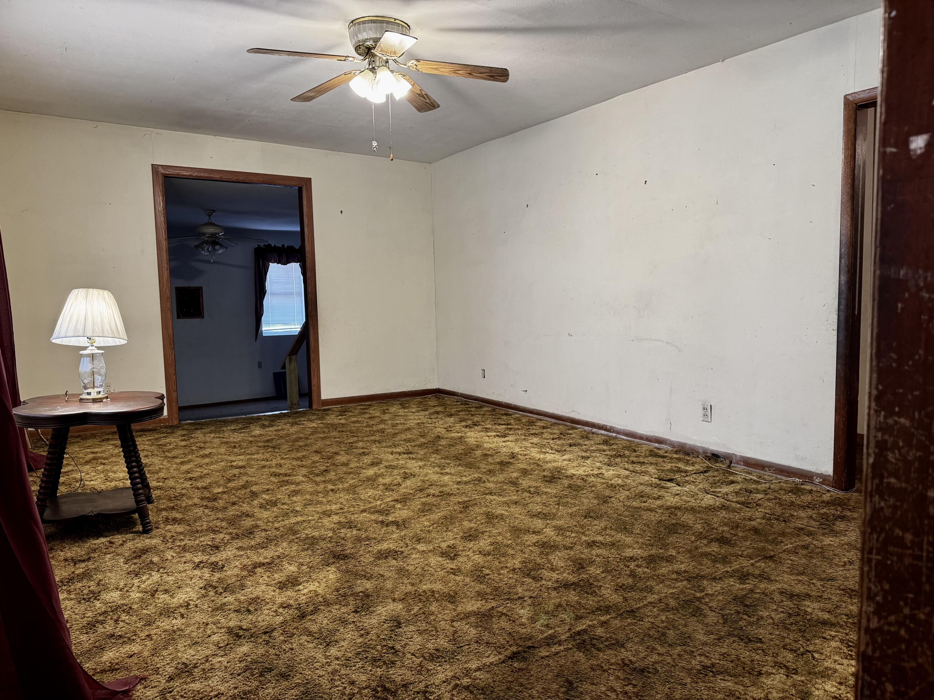 643 South Center Street Property Photo 2