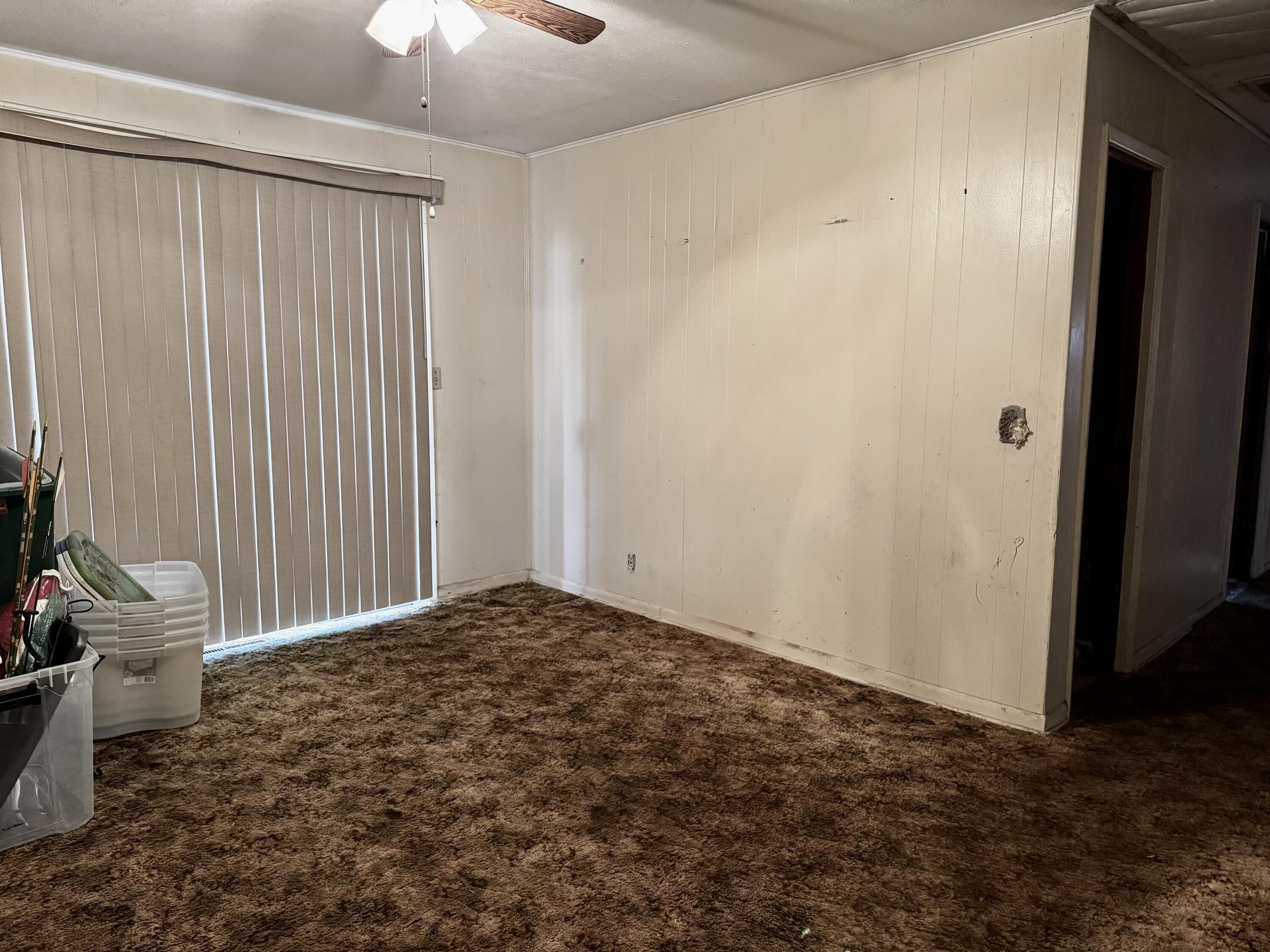 643 South Center Street Property Photo 5