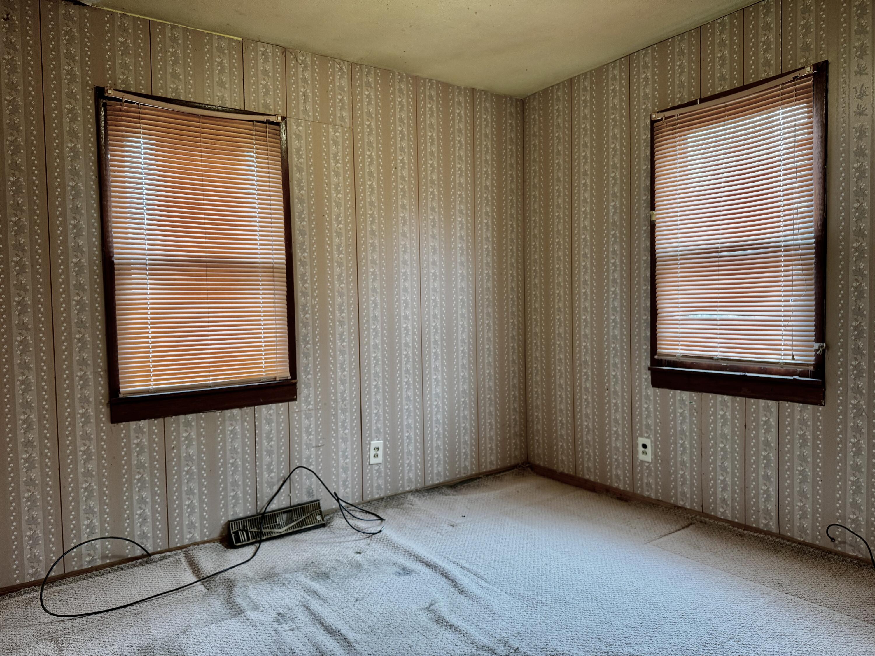 643 South Center Street Property Photo 10