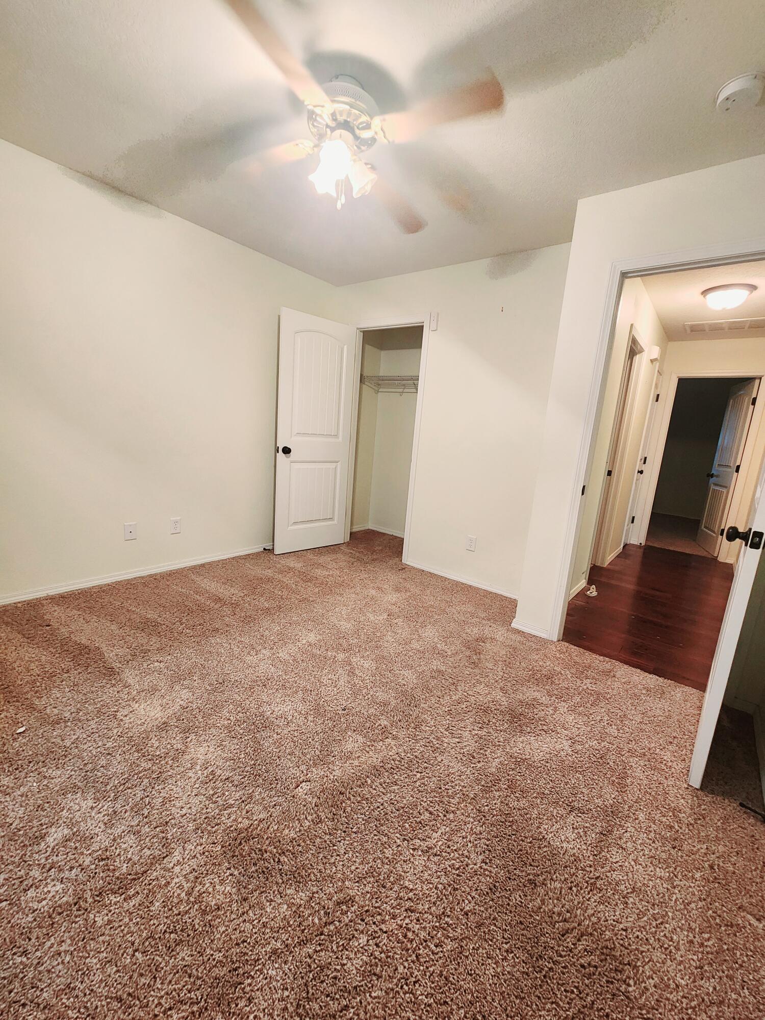 988 Capitol Hill Drive Property Photo 13