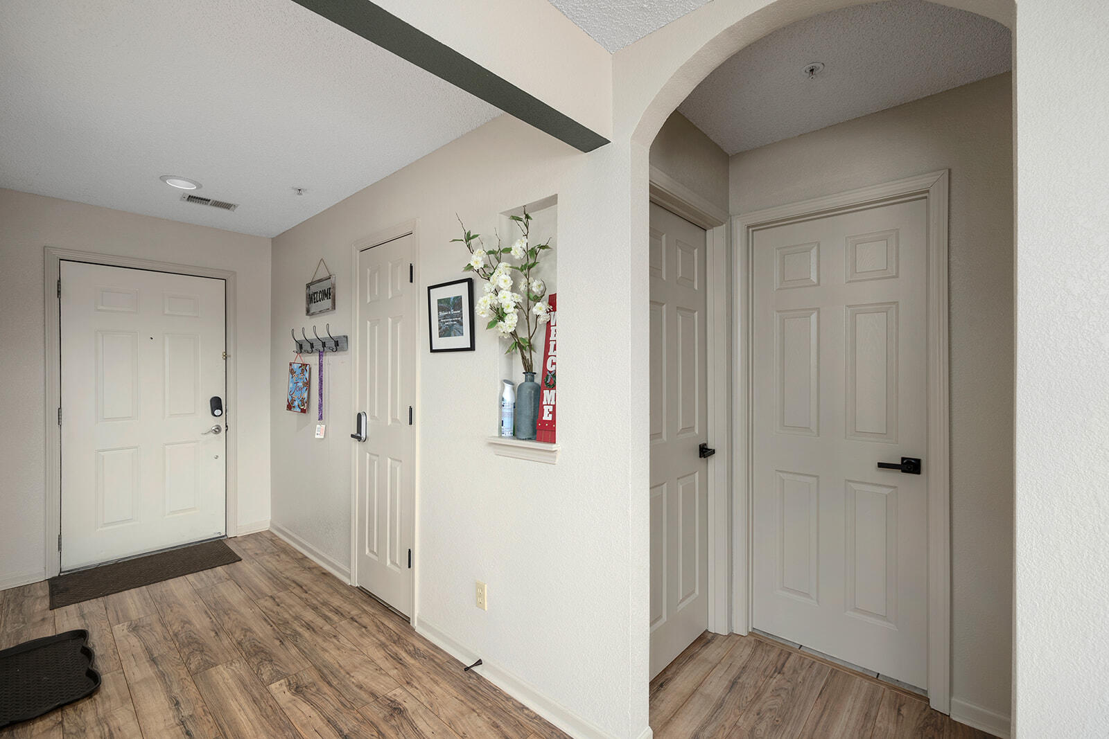 350 South Wildwood Drive Property Photo 17