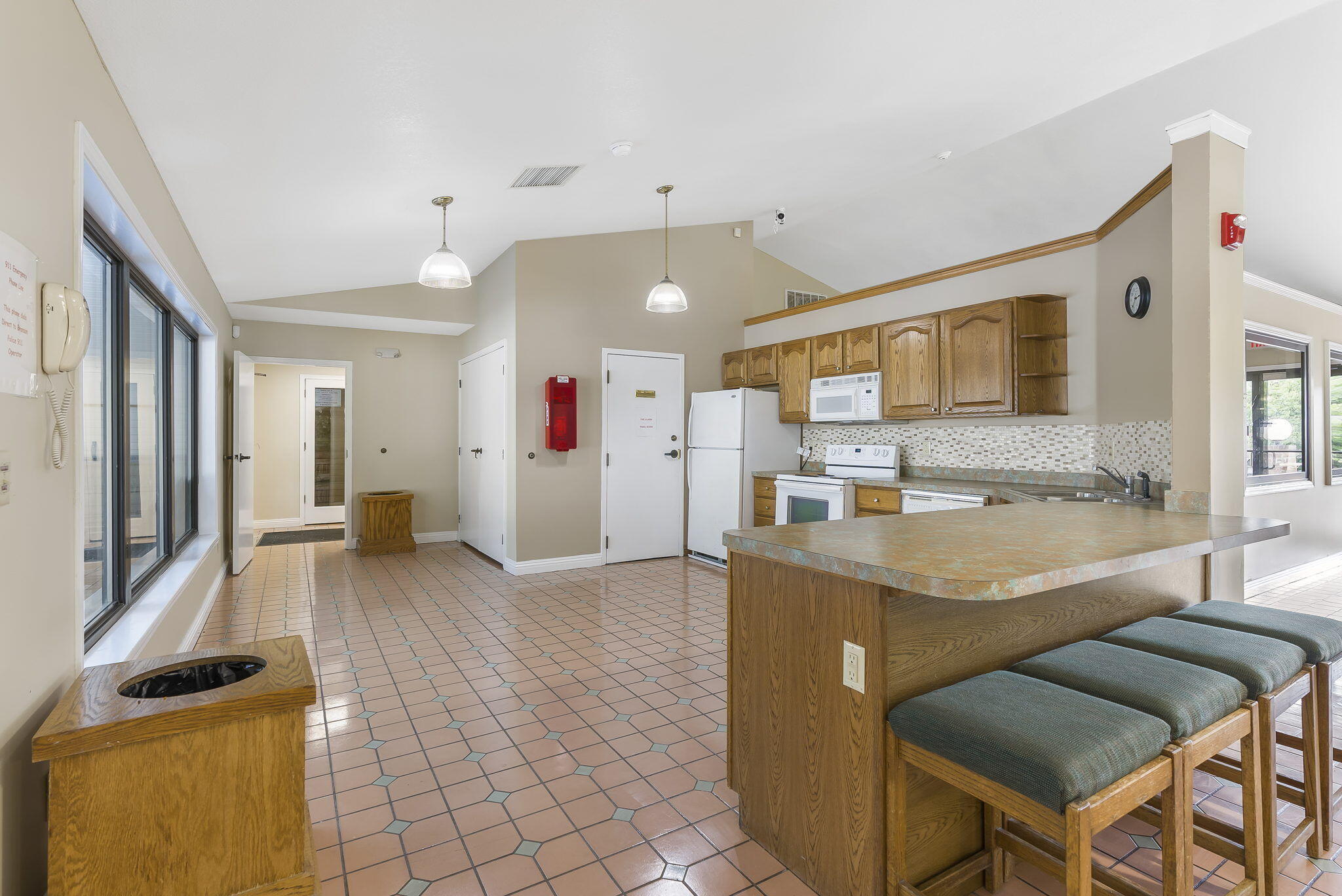 350 South Wildwood Drive Property Photo 41