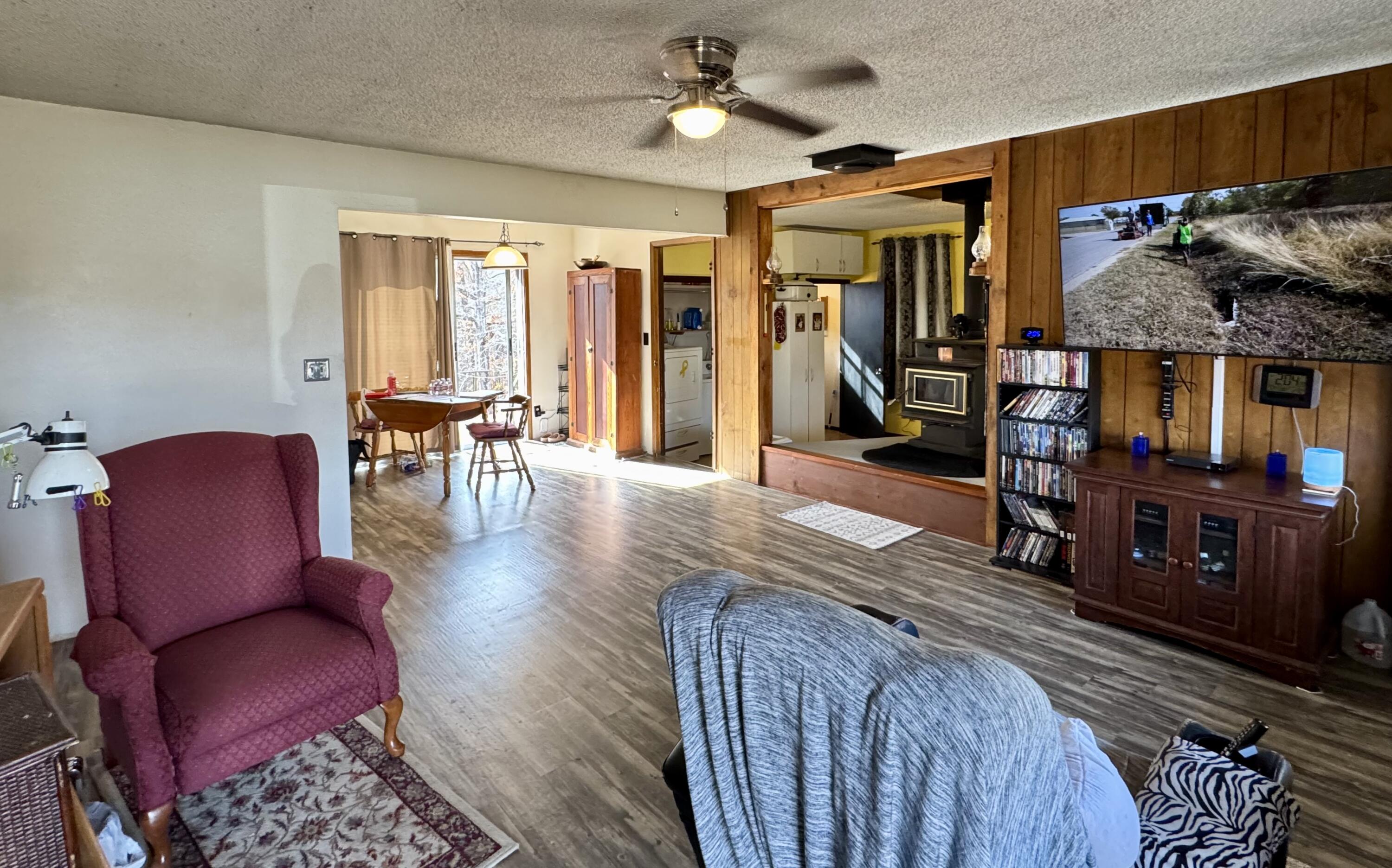 707 Highway F Property Photo 5