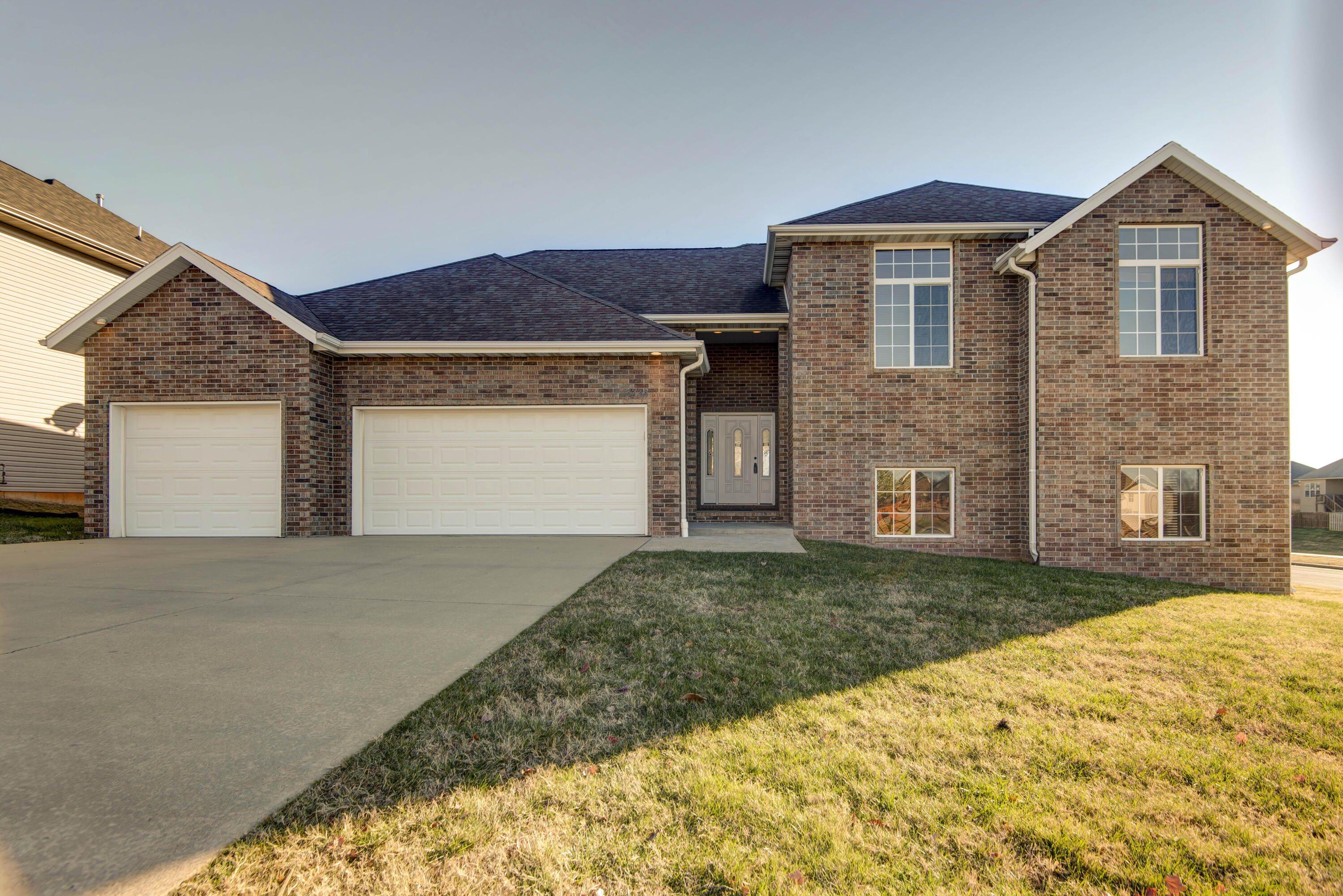 3738 North Mccurry Avenue Property Photo 1