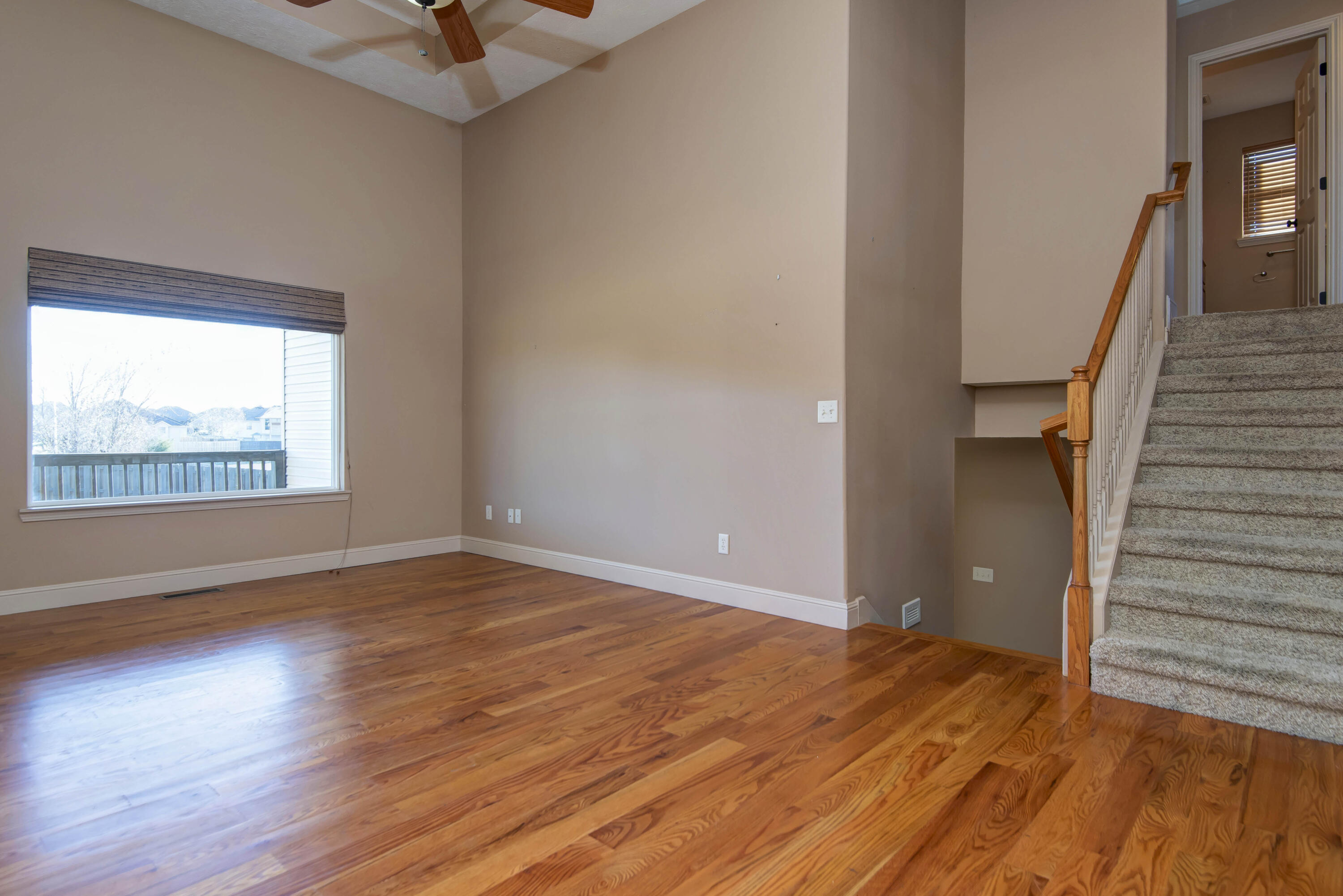 3738 North Mccurry Avenue Property Photo 6
