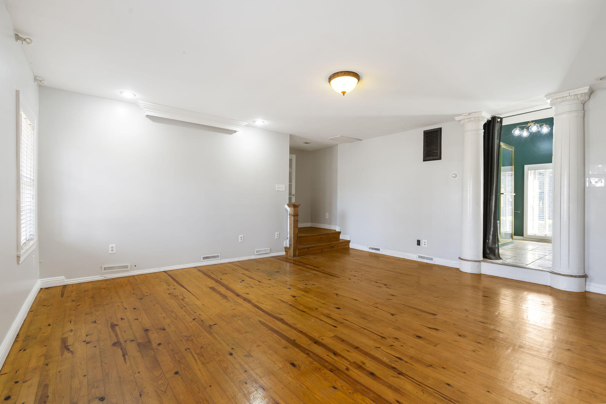 806 East Linwood Drive Property Photo 15