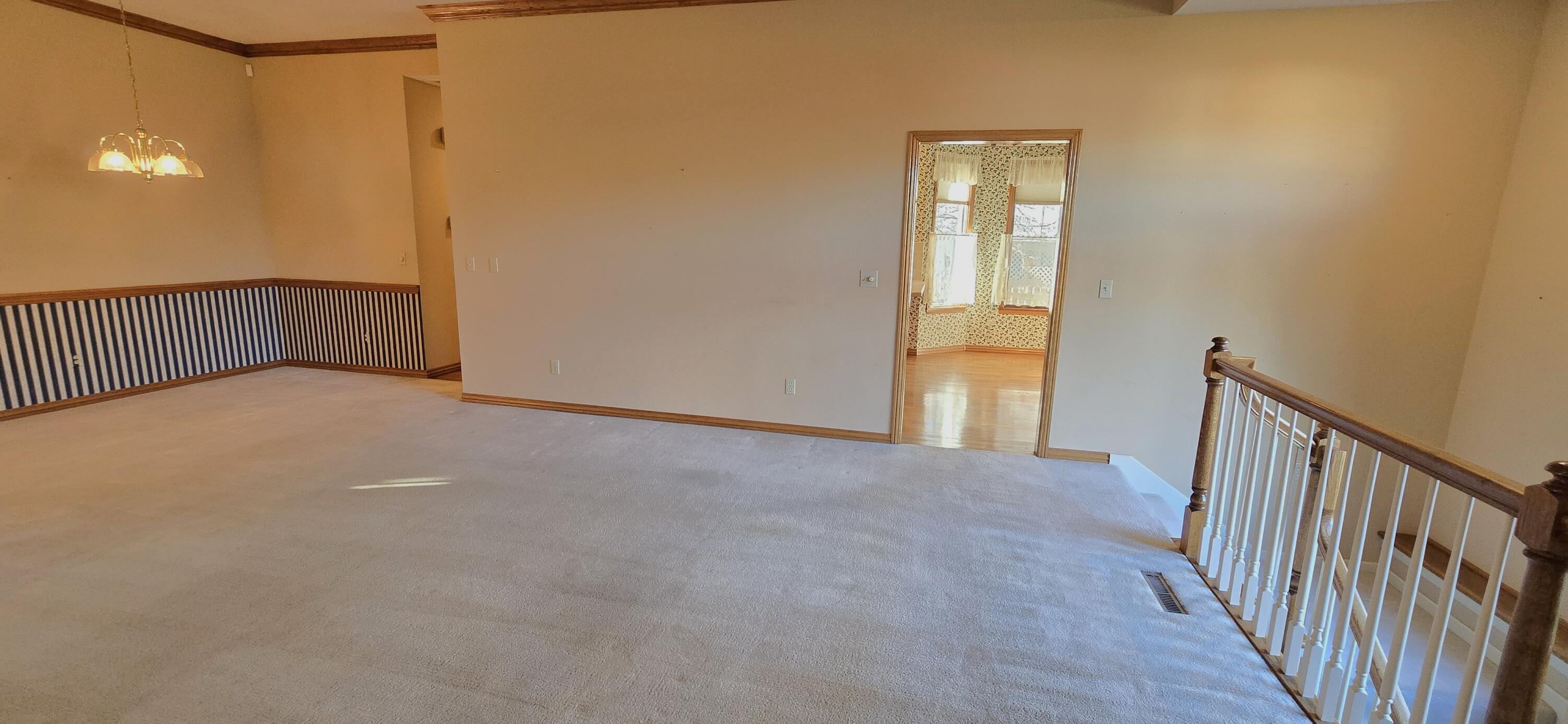 962 South Carriage Avenue Property Photo 7