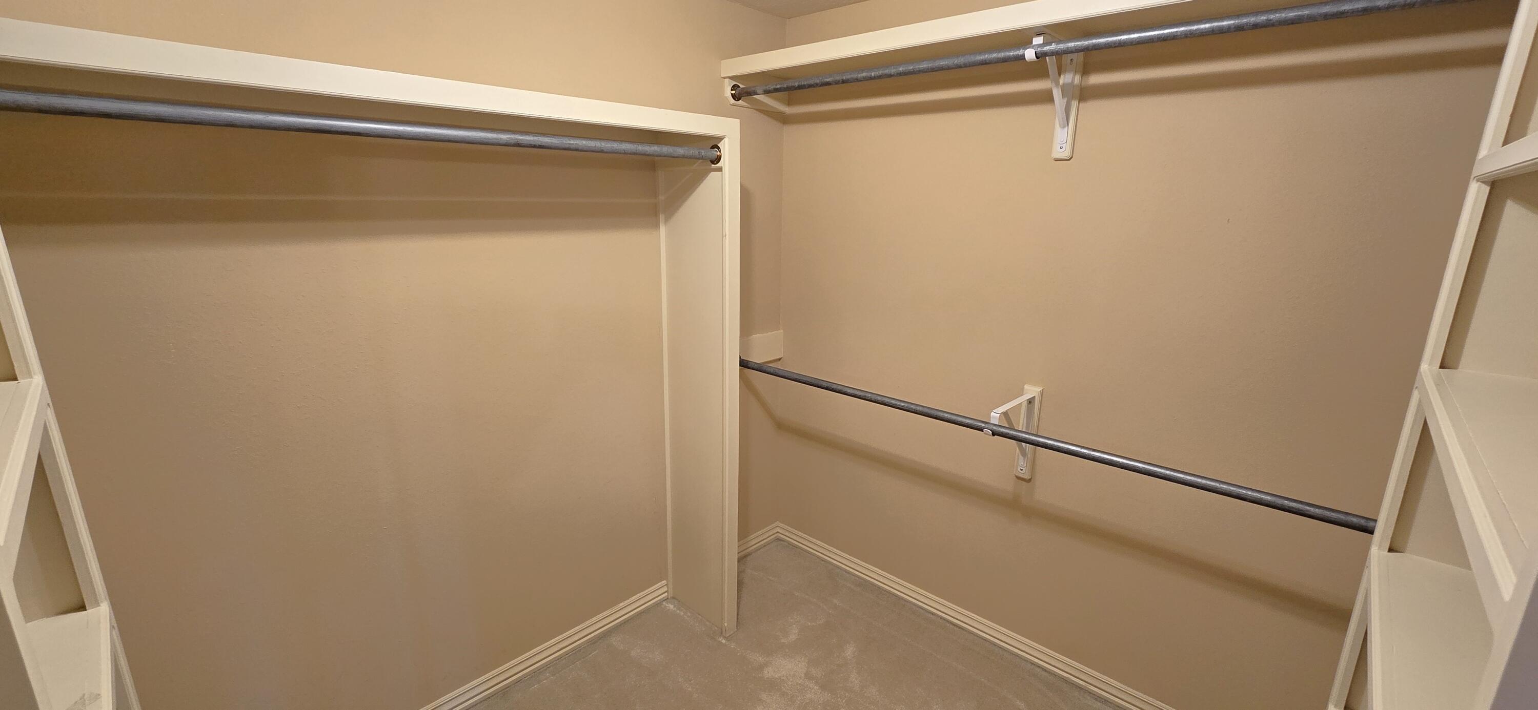 962 South Carriage Avenue Property Photo 24
